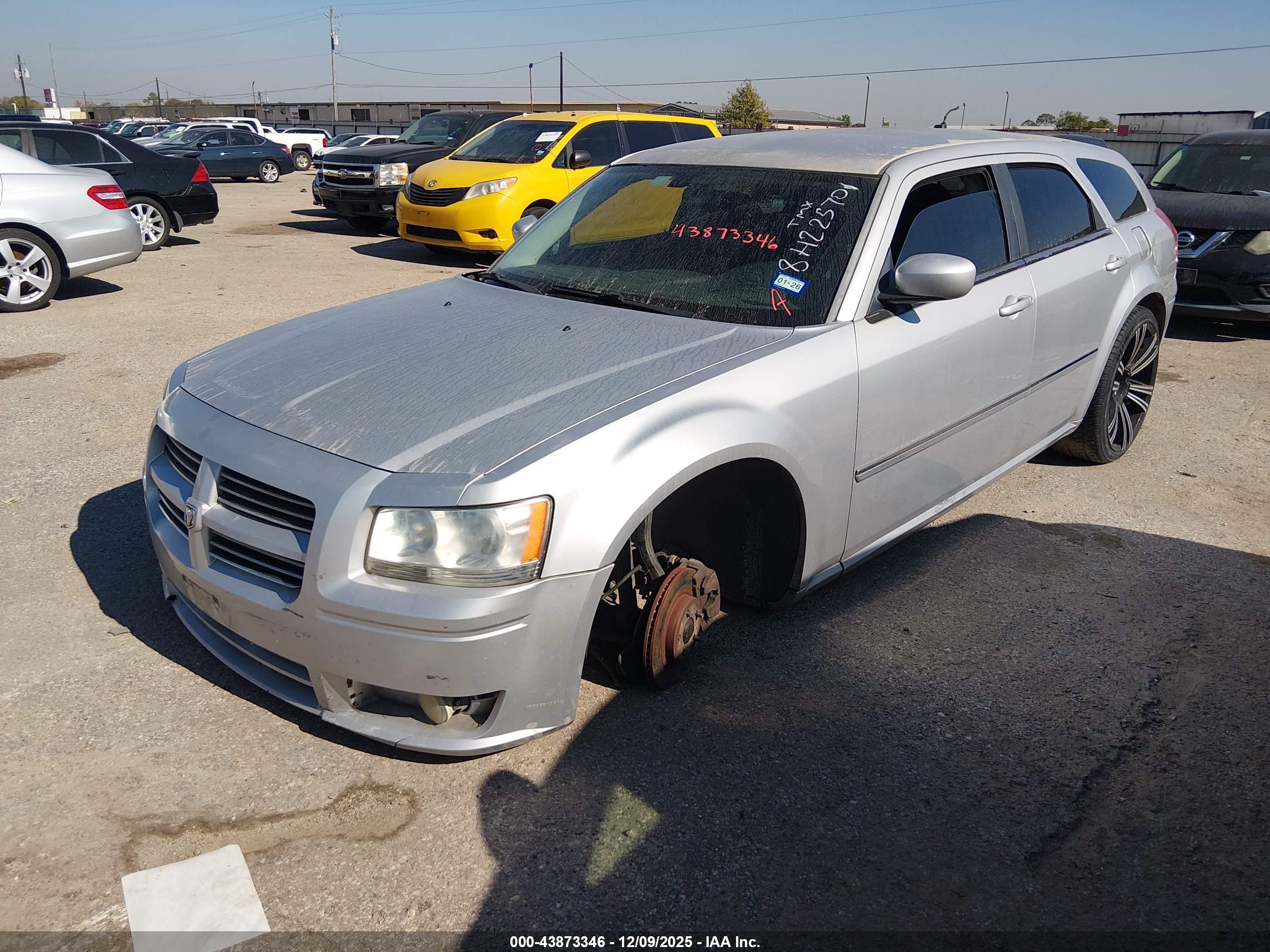 DODGE MAGNUM image 2