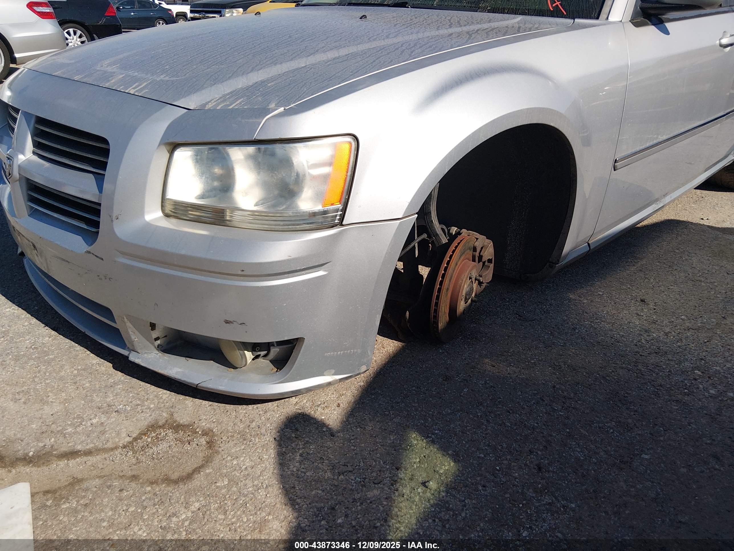 DODGE MAGNUM image 6