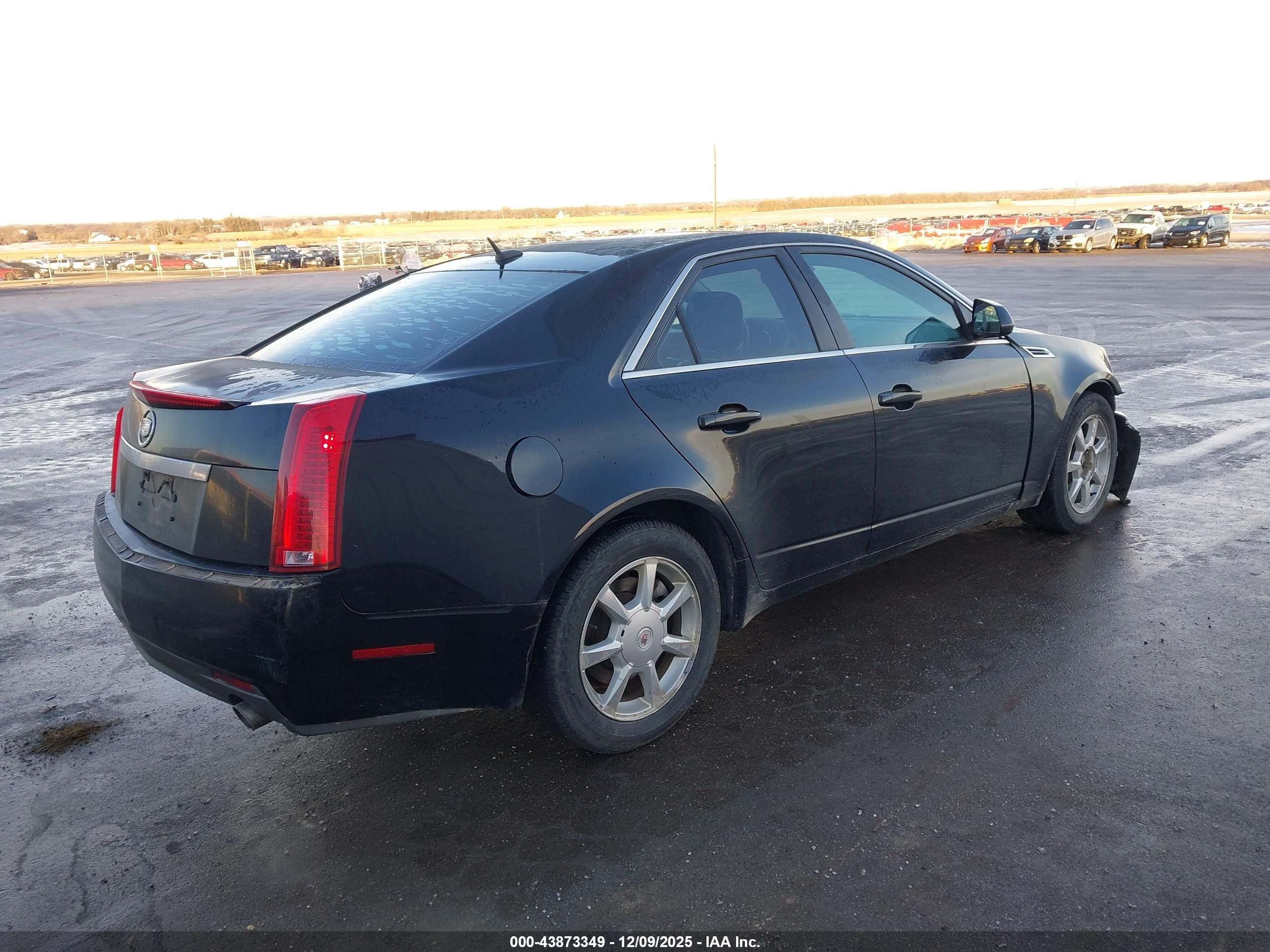 CADILLAC CTS image 4