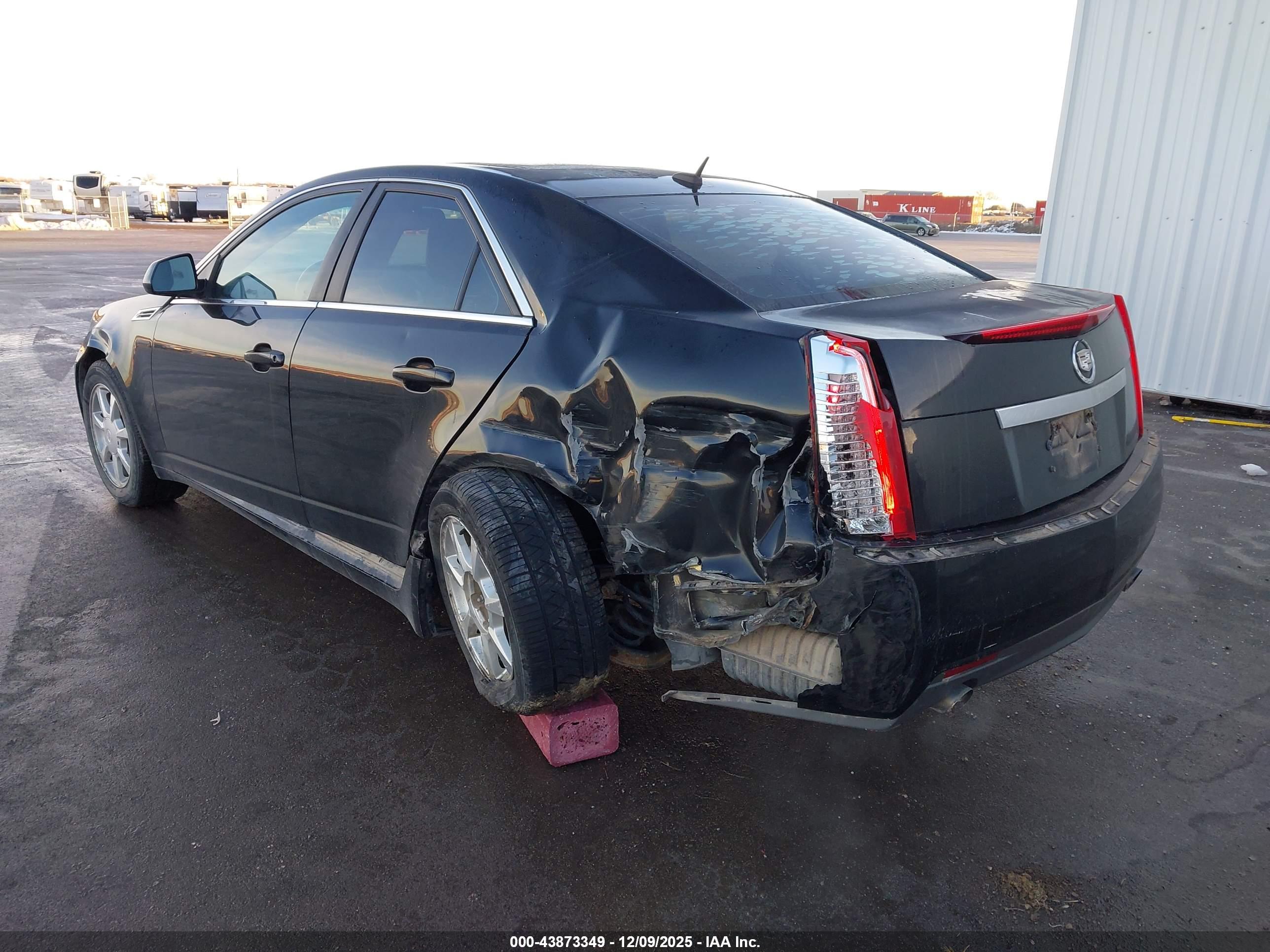 CADILLAC CTS image 6