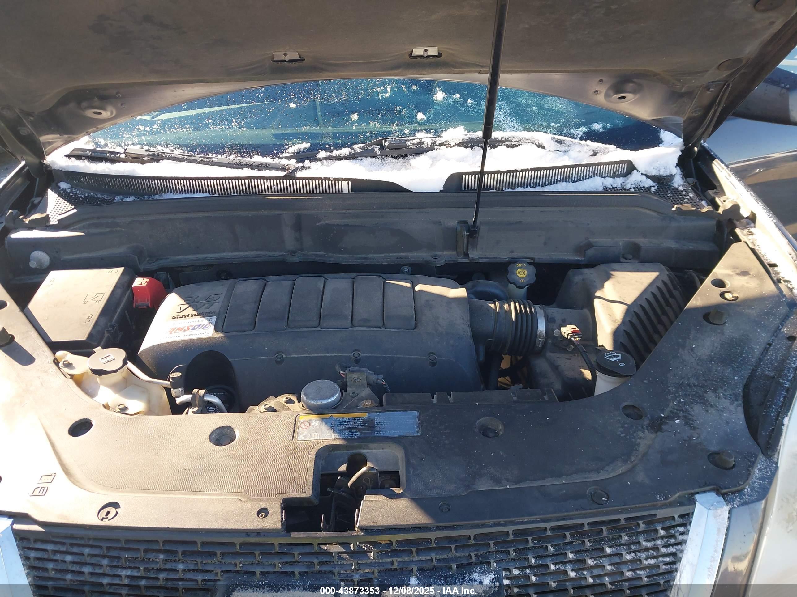 GMC ACADIA image 10