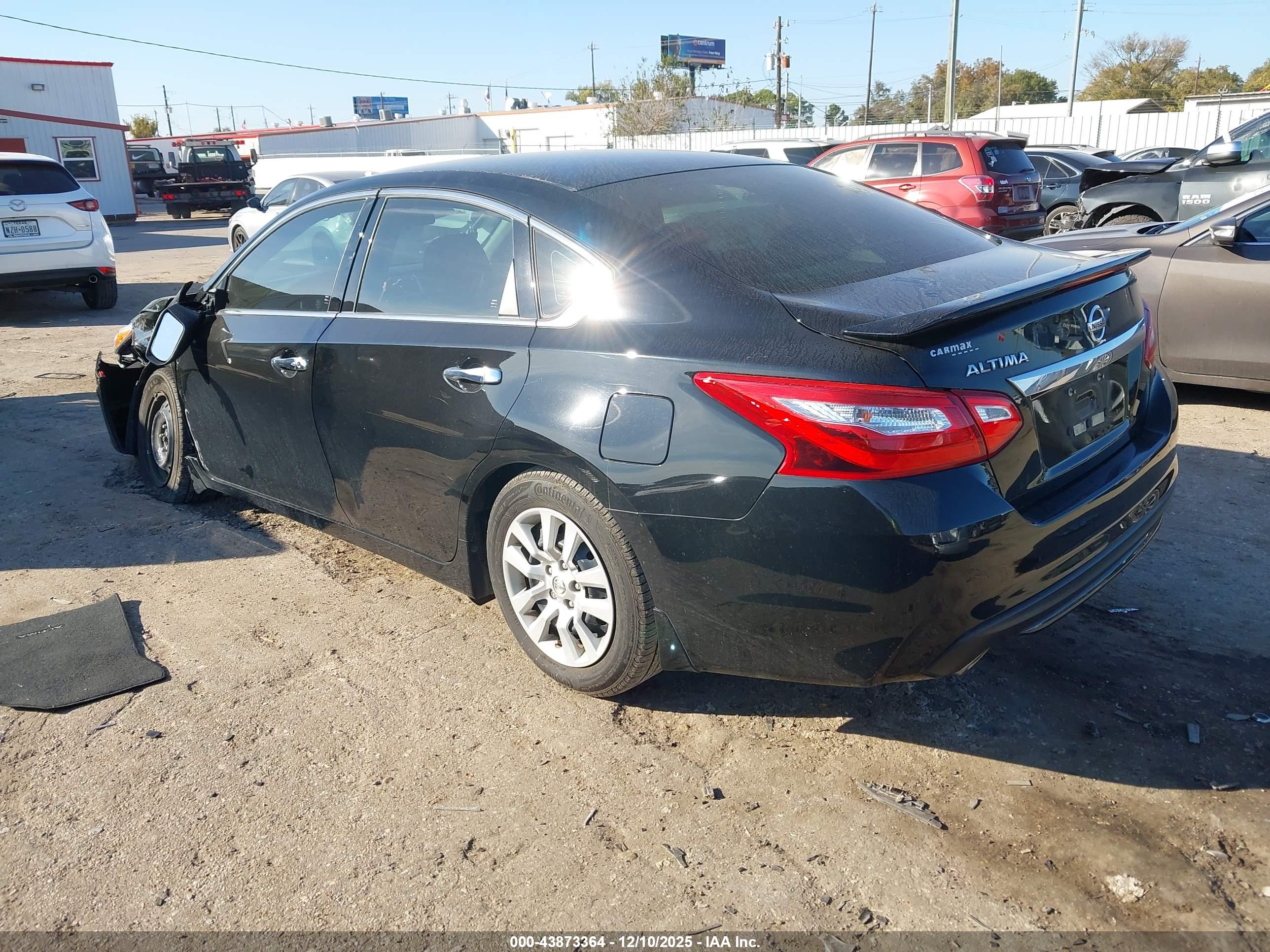 NISSAN ALTIMA image 3
