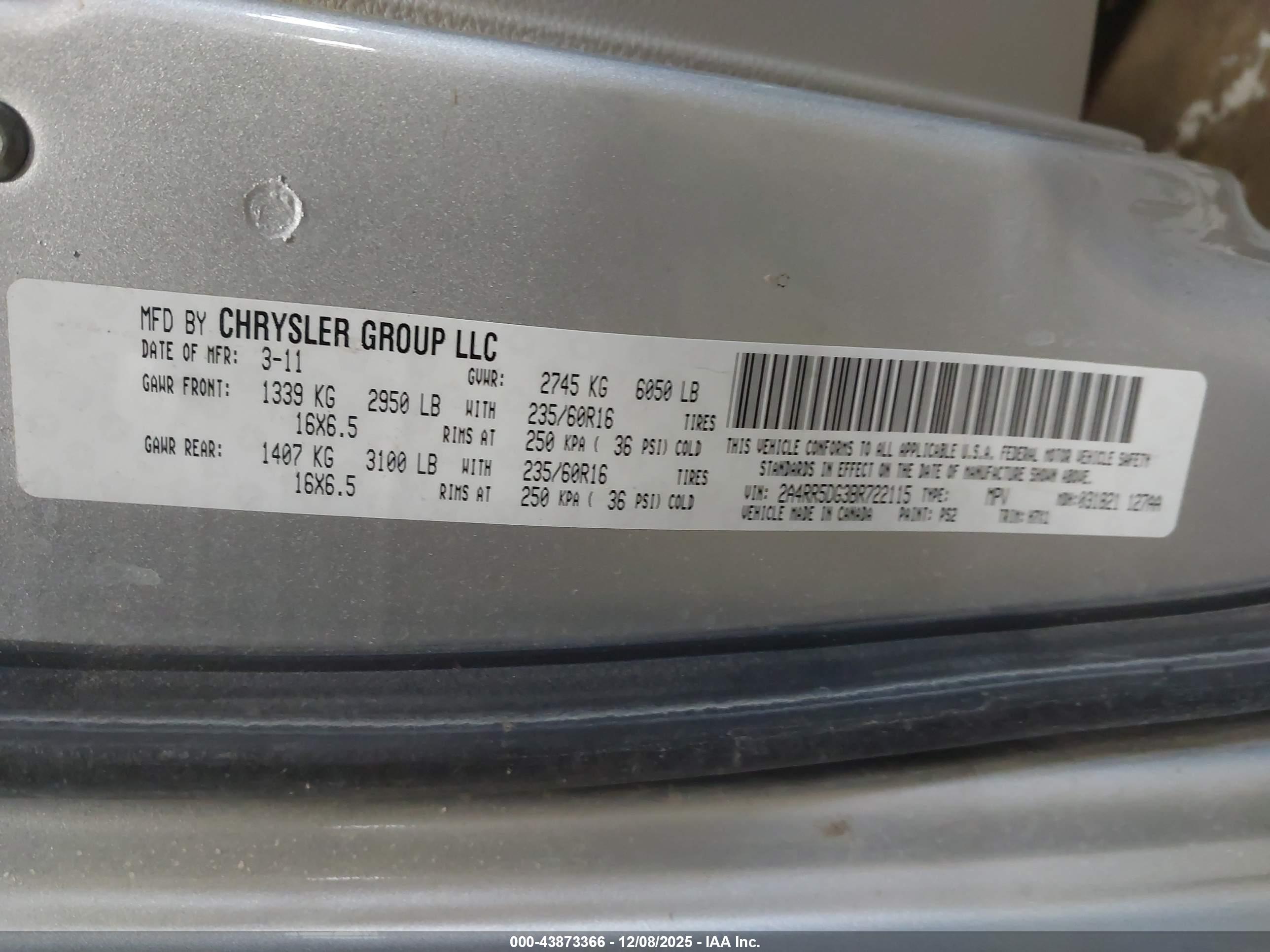 CHRYSLER TOWN image 9