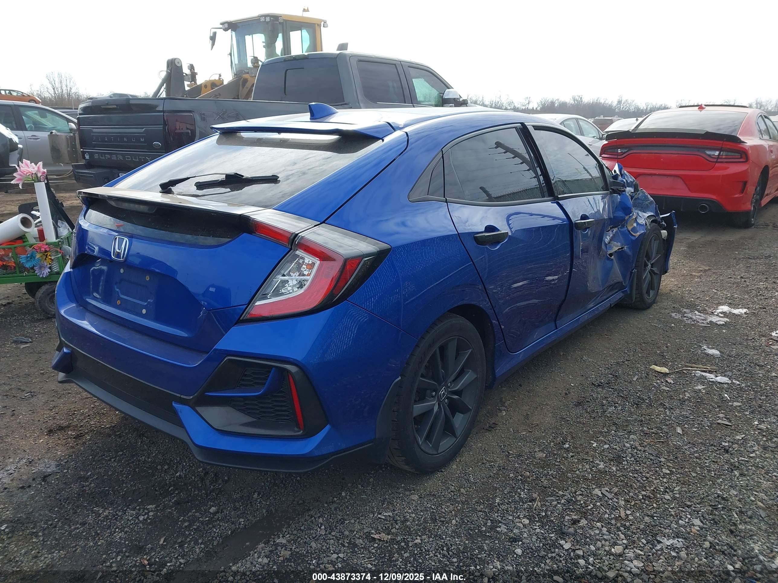 HONDA CIVIC image 4