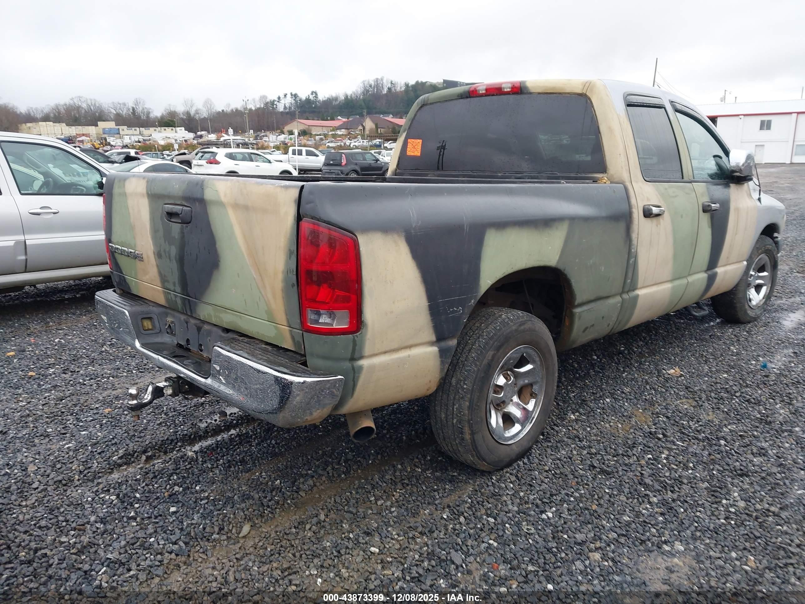 DODGE RAM image 4