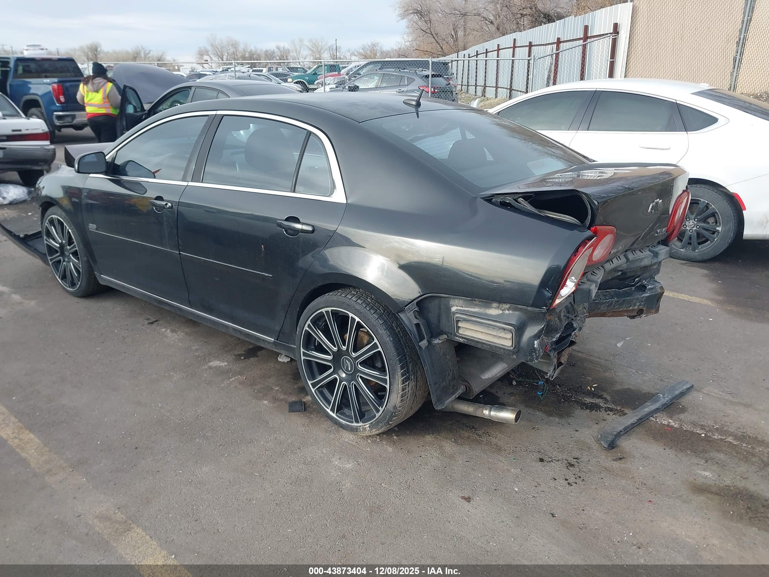 CHEVROLET MALIBU image 3