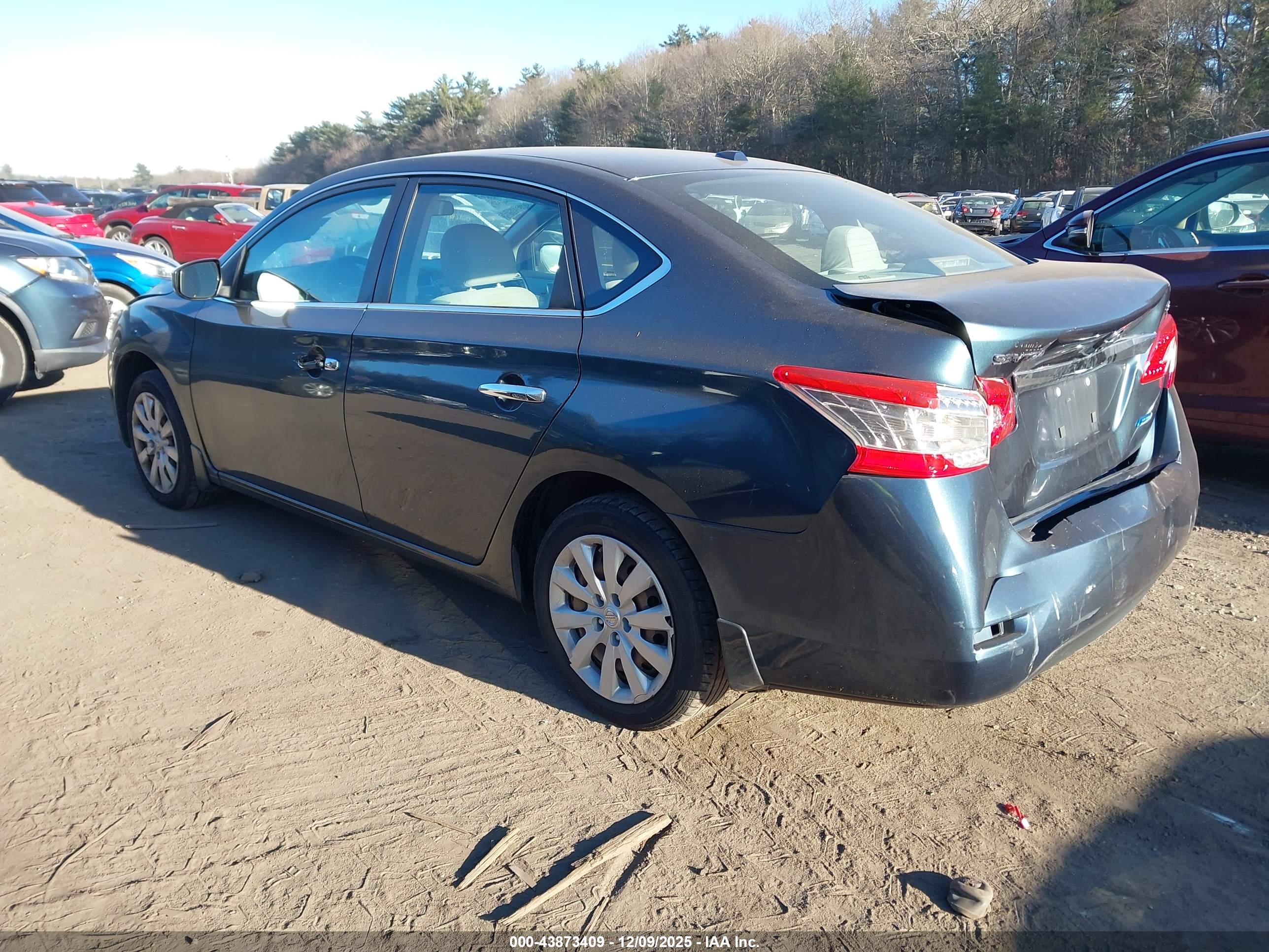 NISSAN SENTRA image 3