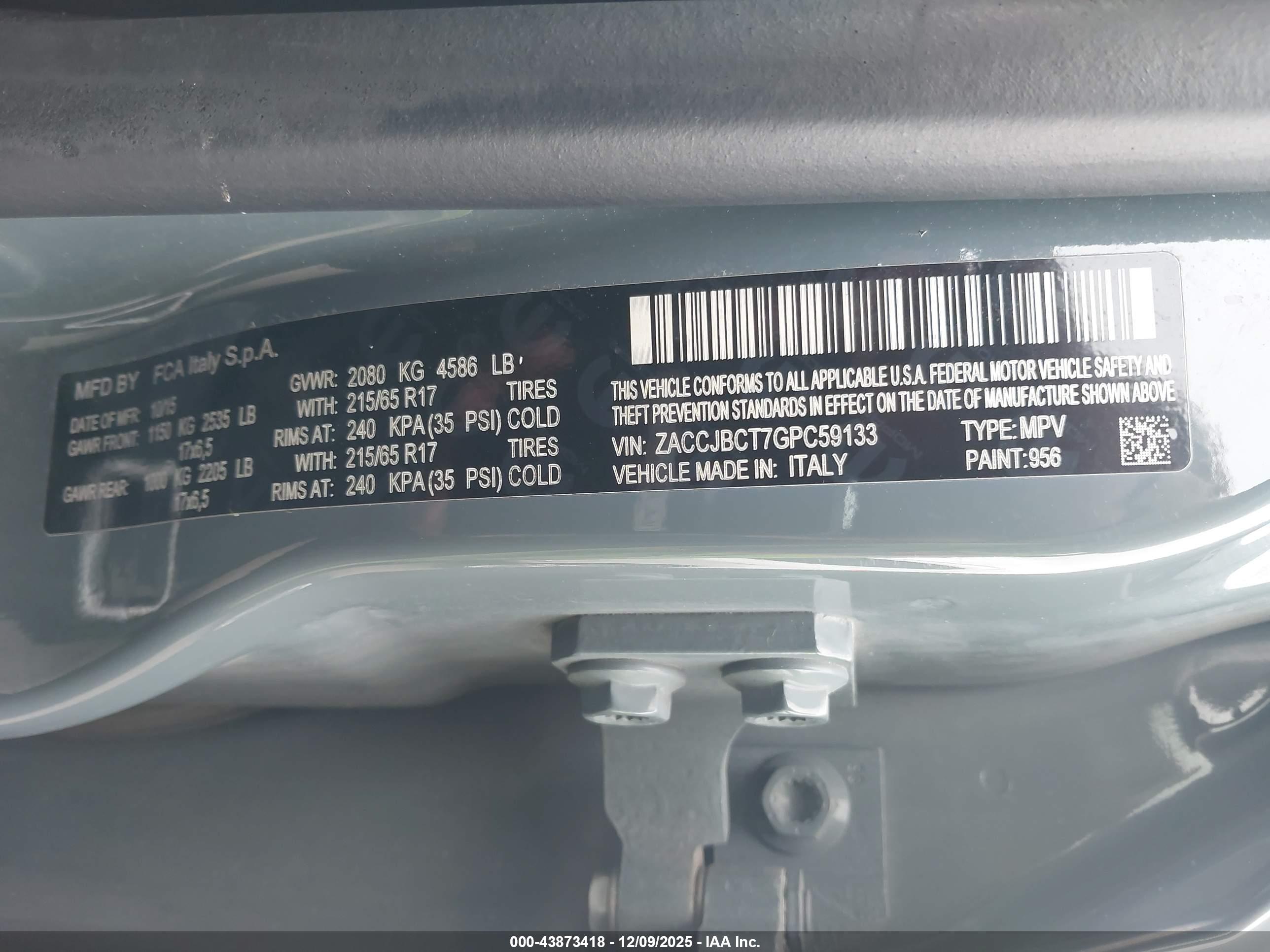 JEEP RENEGADE image 9