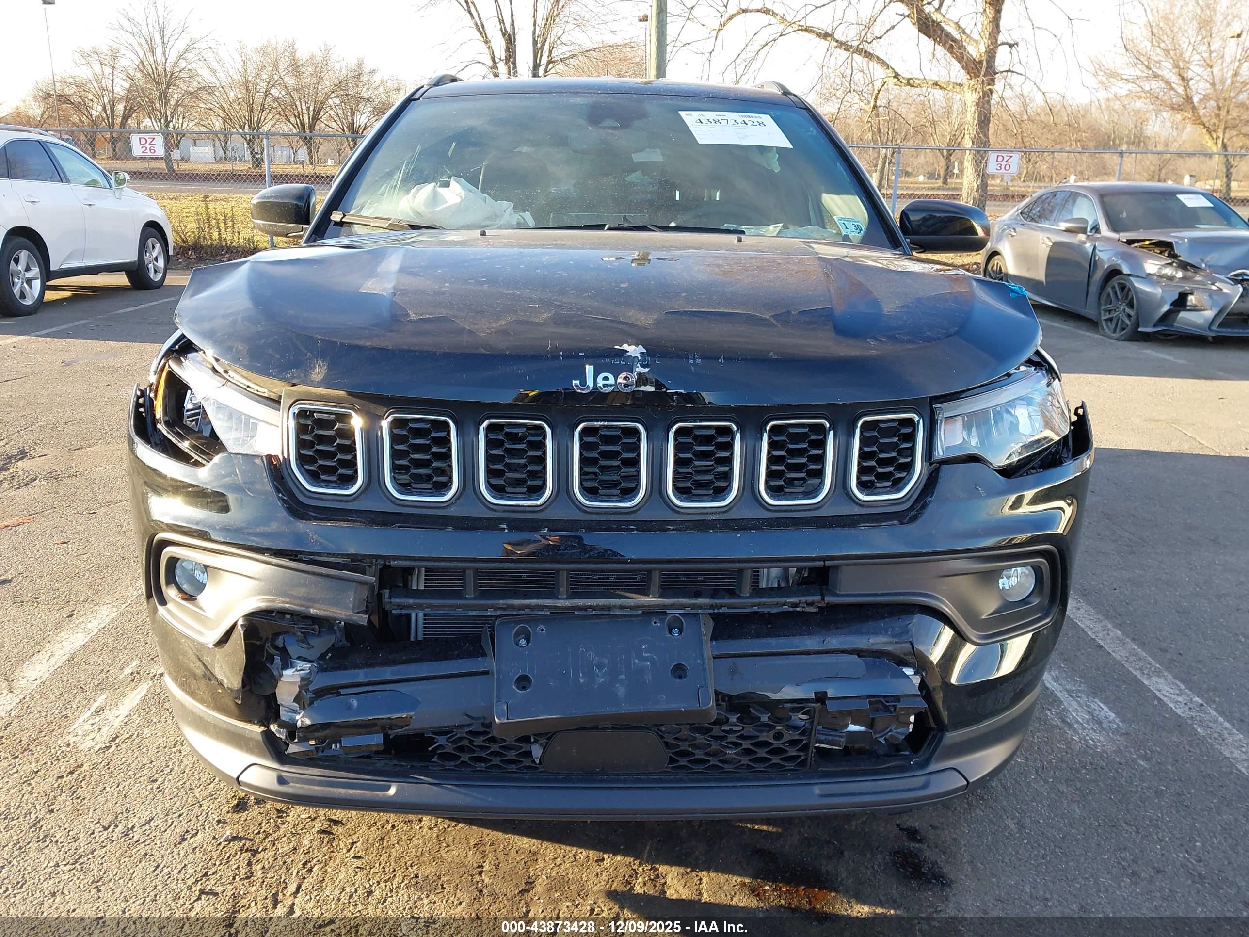 JEEP COMPASS image 6