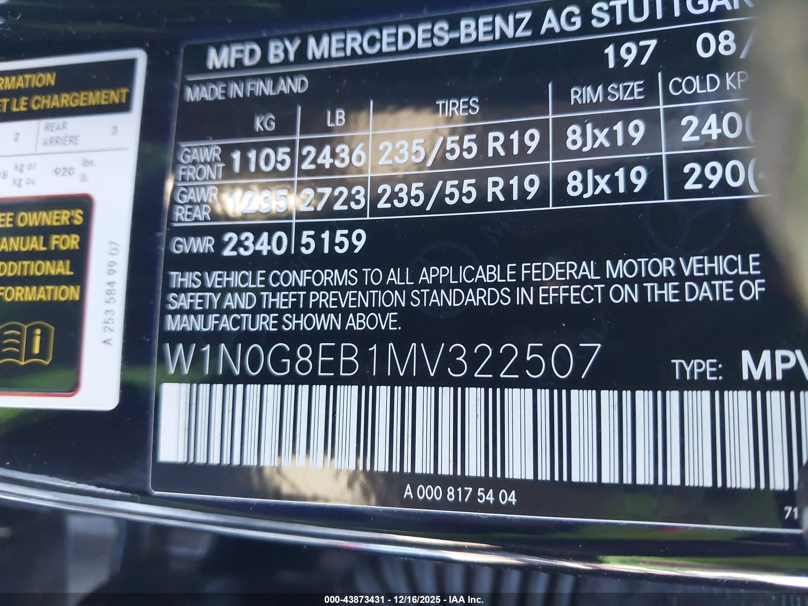 MERCEDES-BENZ GLC image 9