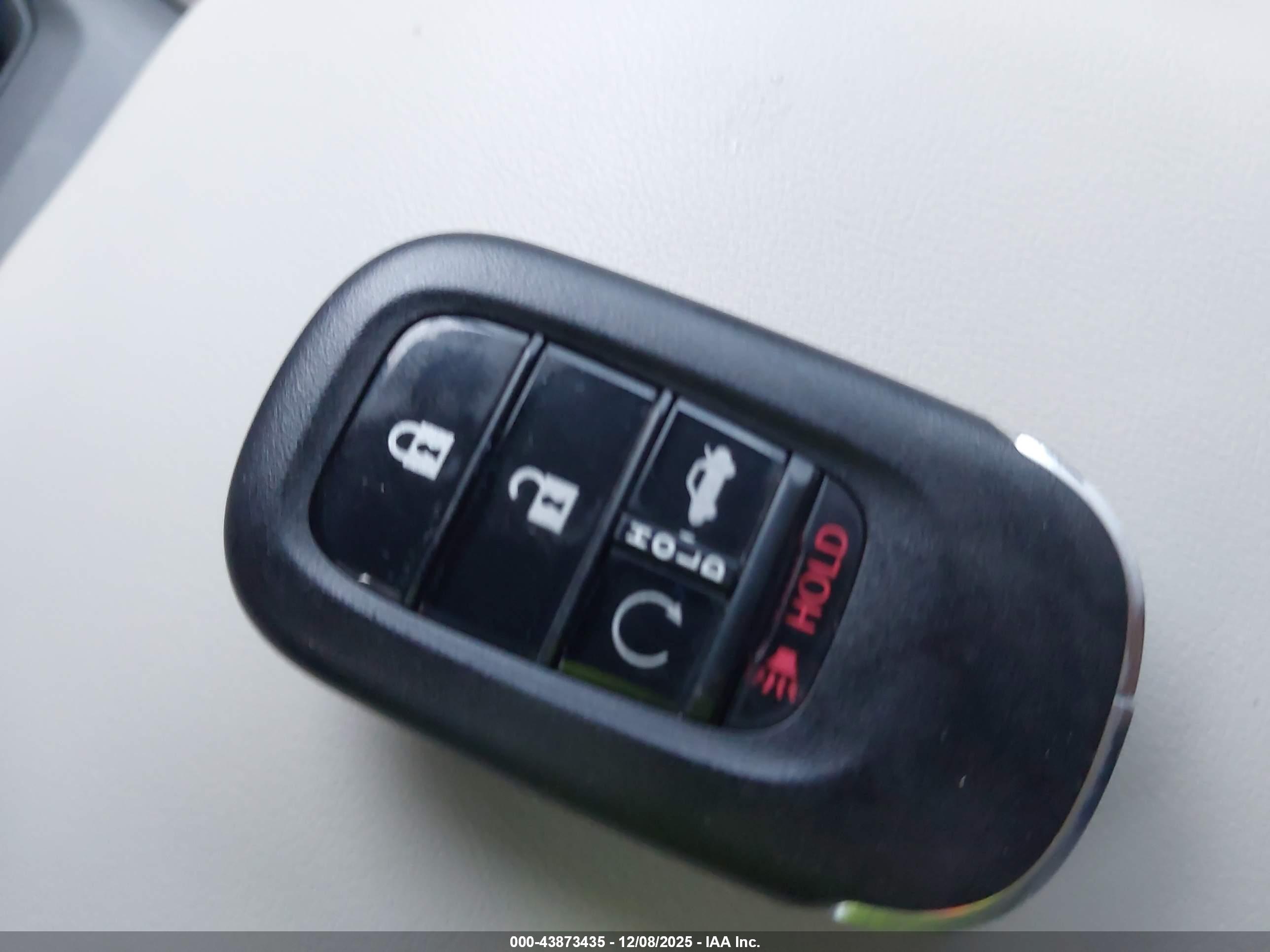HONDA ACCORD image 11