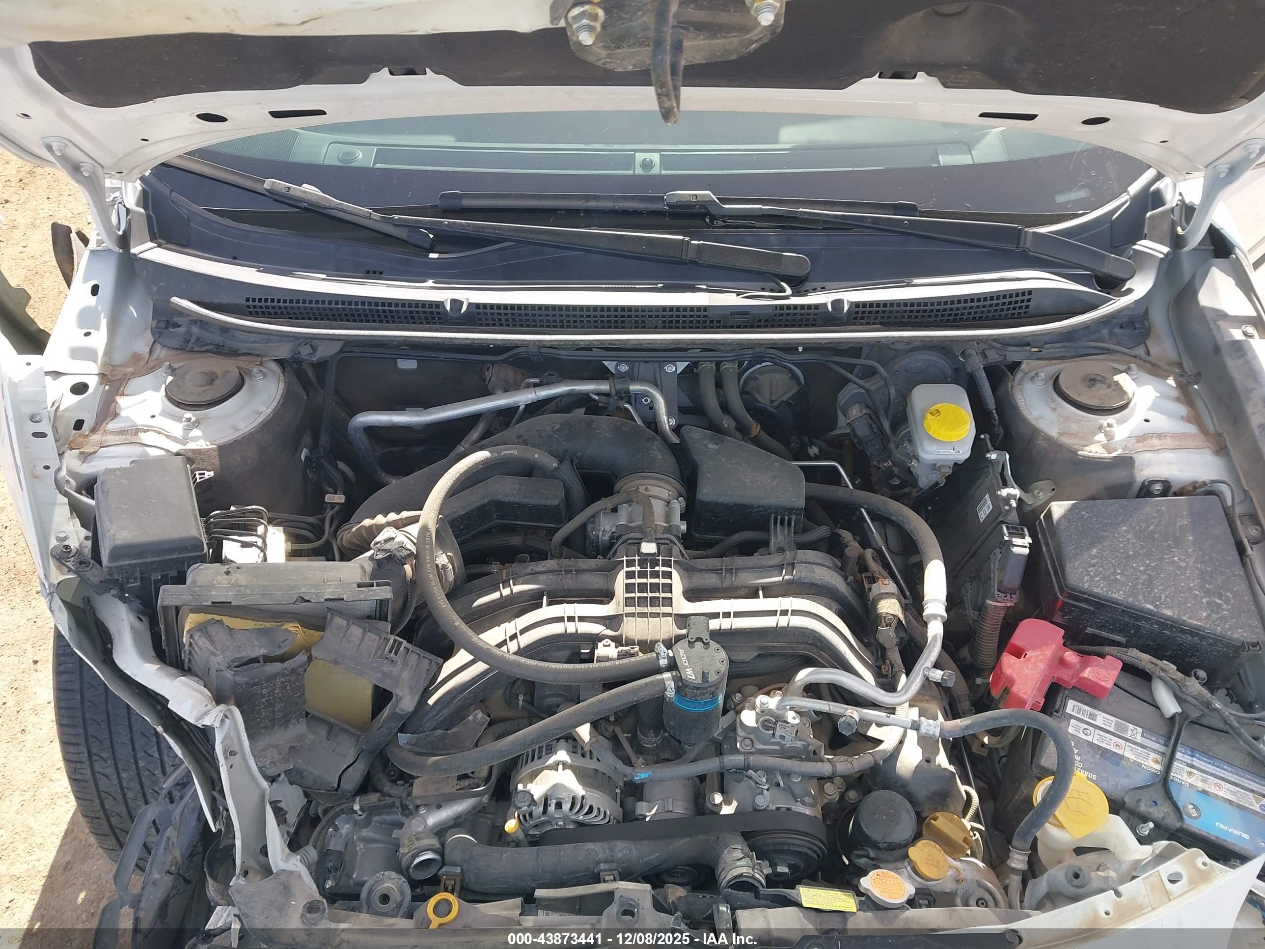 SUBARU OUTBACK image 10