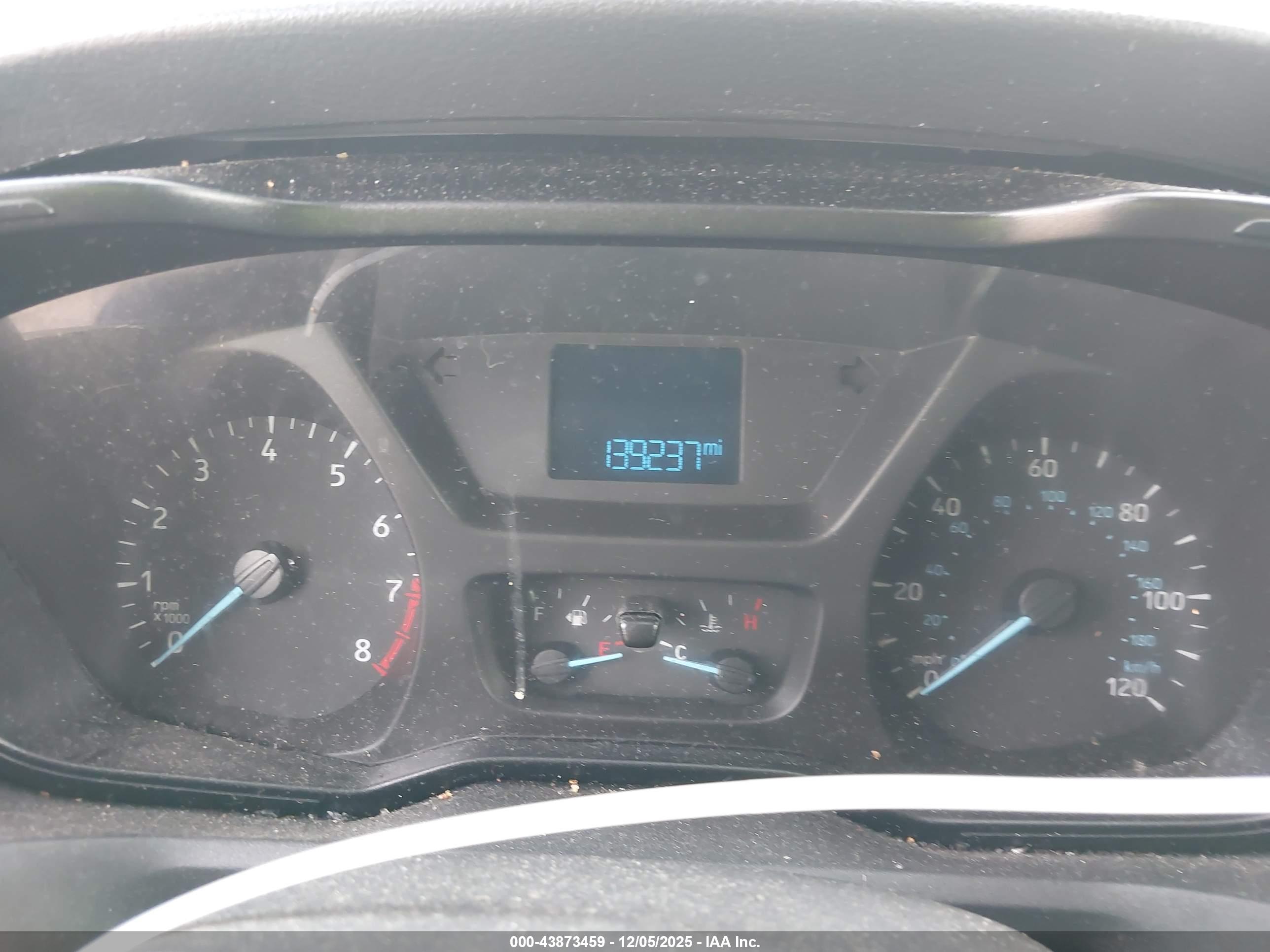 FORD TRANSIT-250 image 7