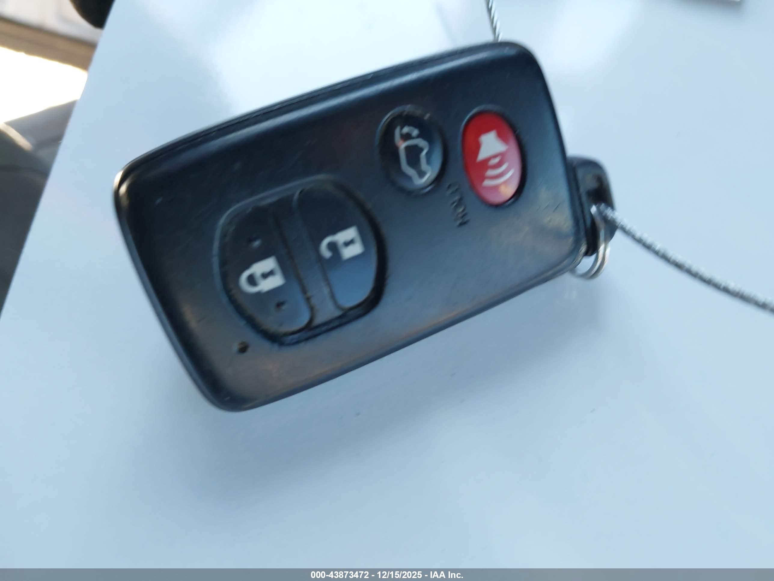 TOYOTA HIGHLANDER image 11