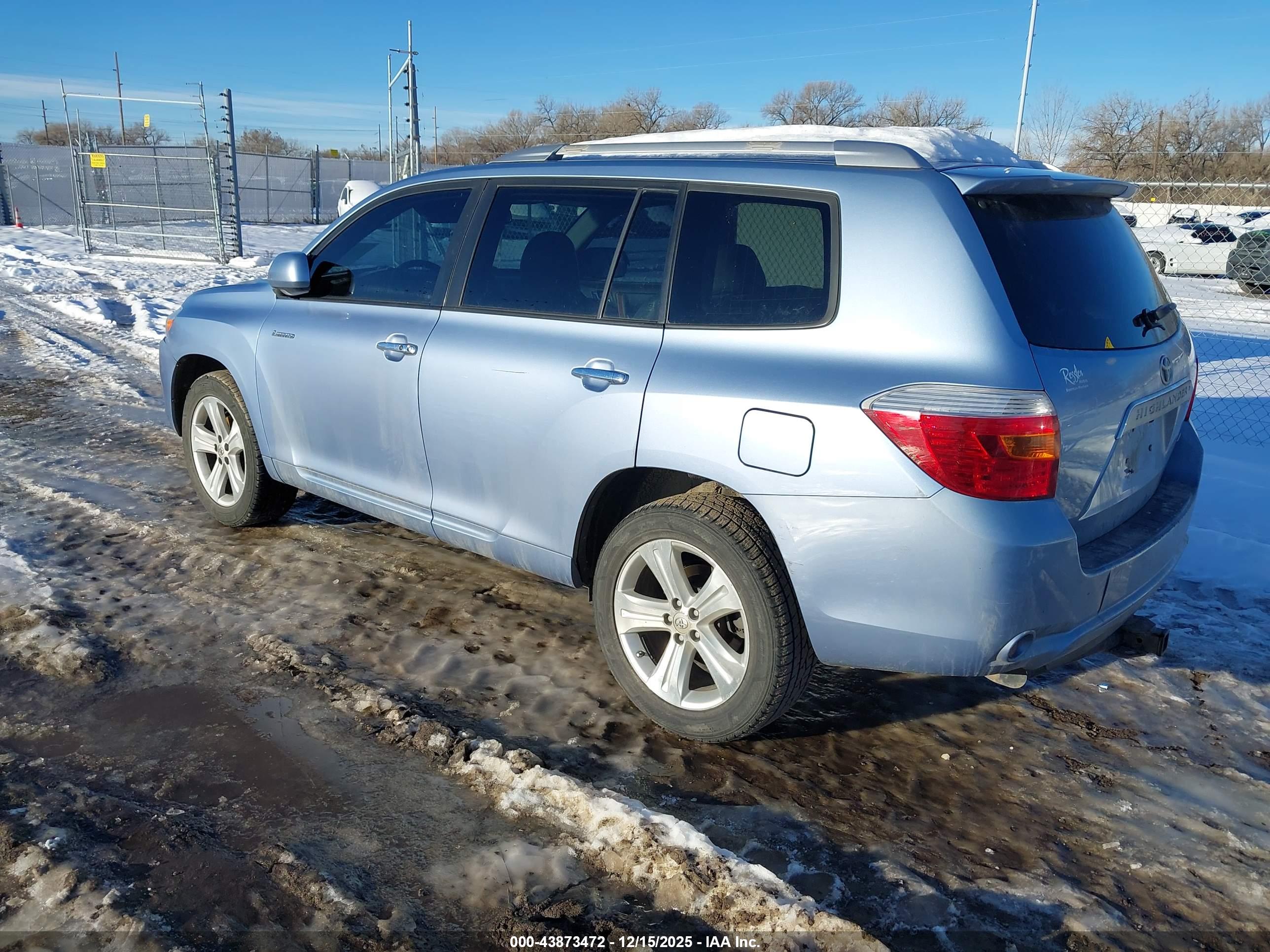 TOYOTA HIGHLANDER image 3