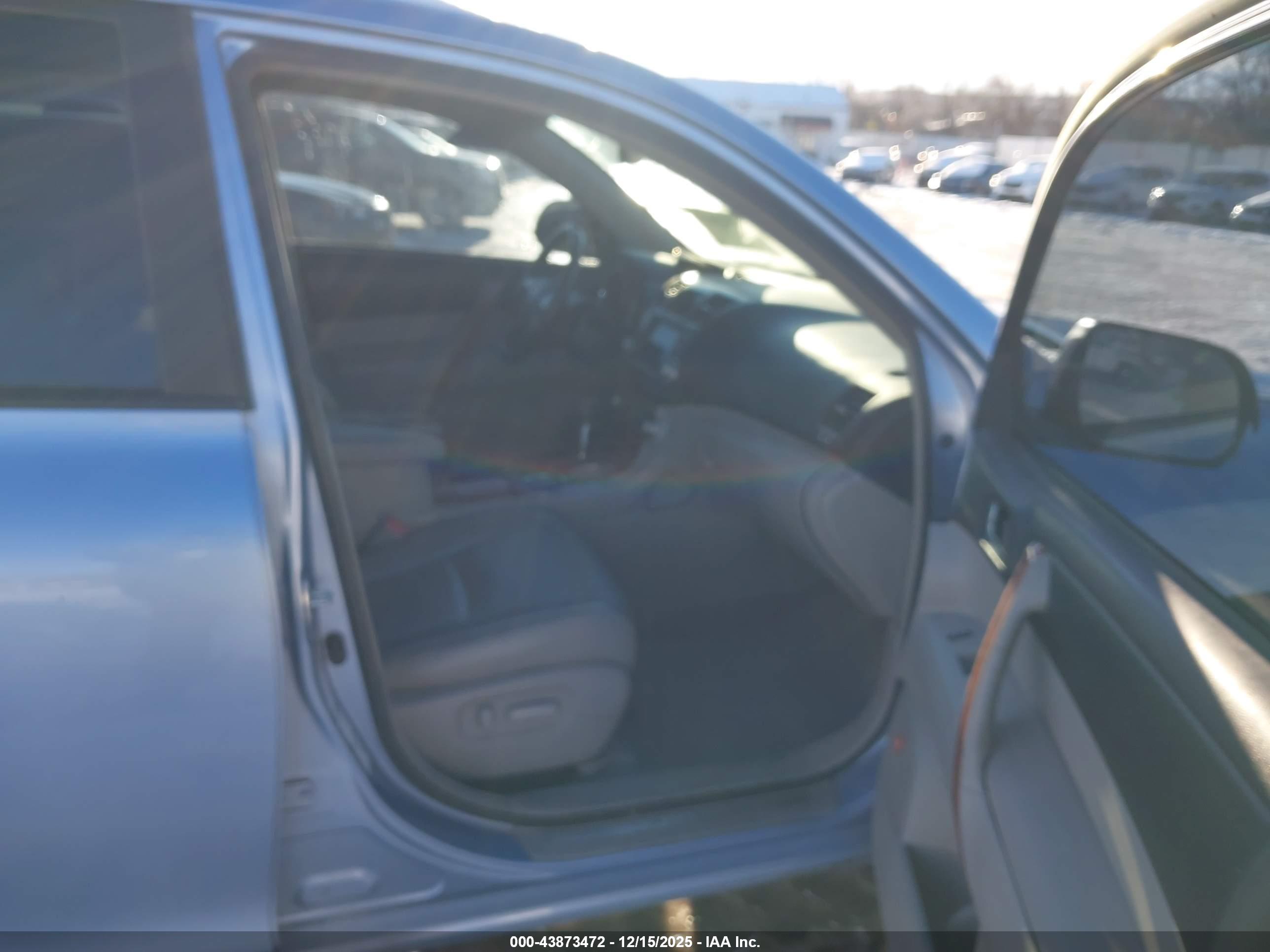 TOYOTA HIGHLANDER image 5
