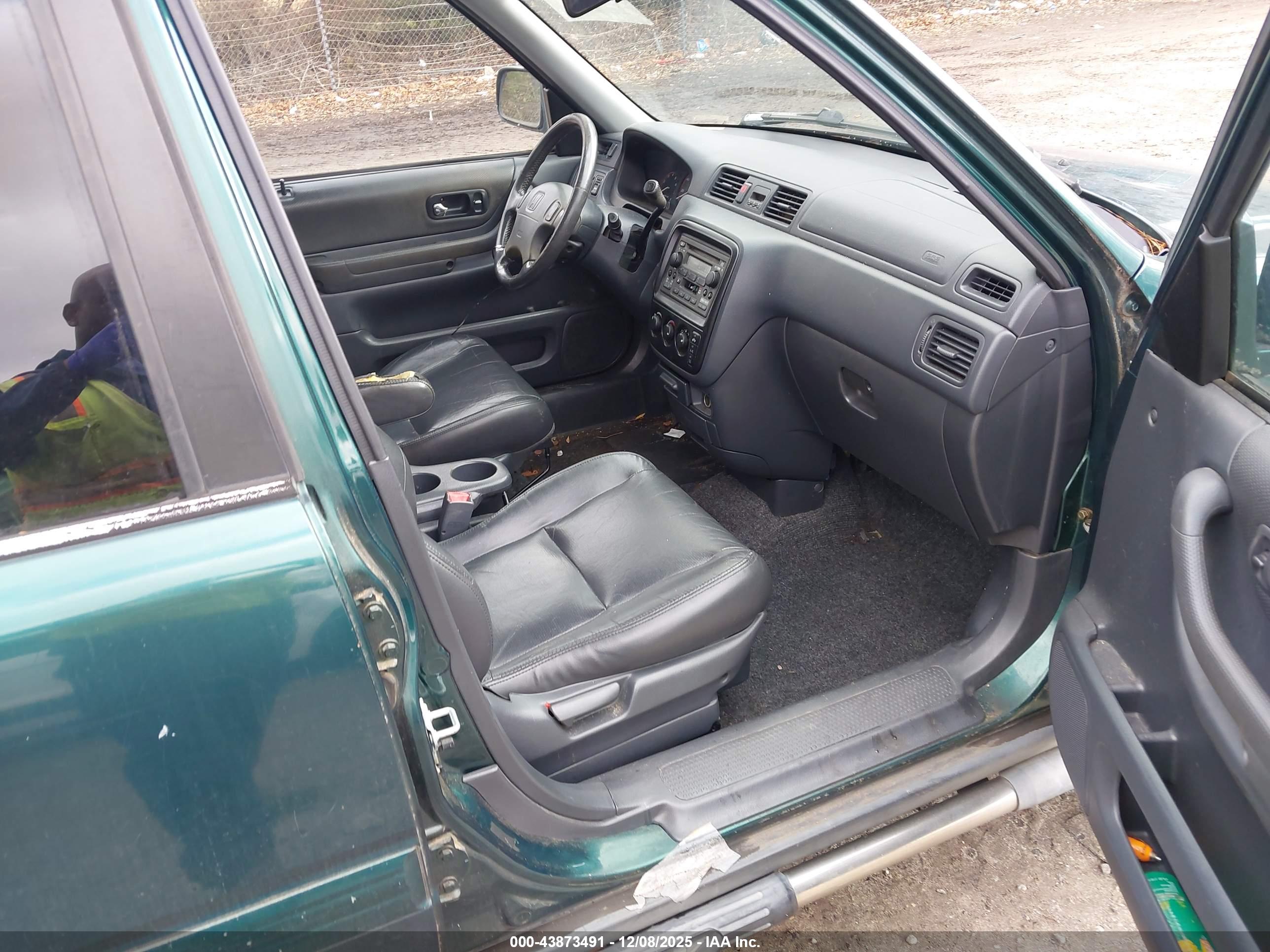 HONDA CR-V image 5