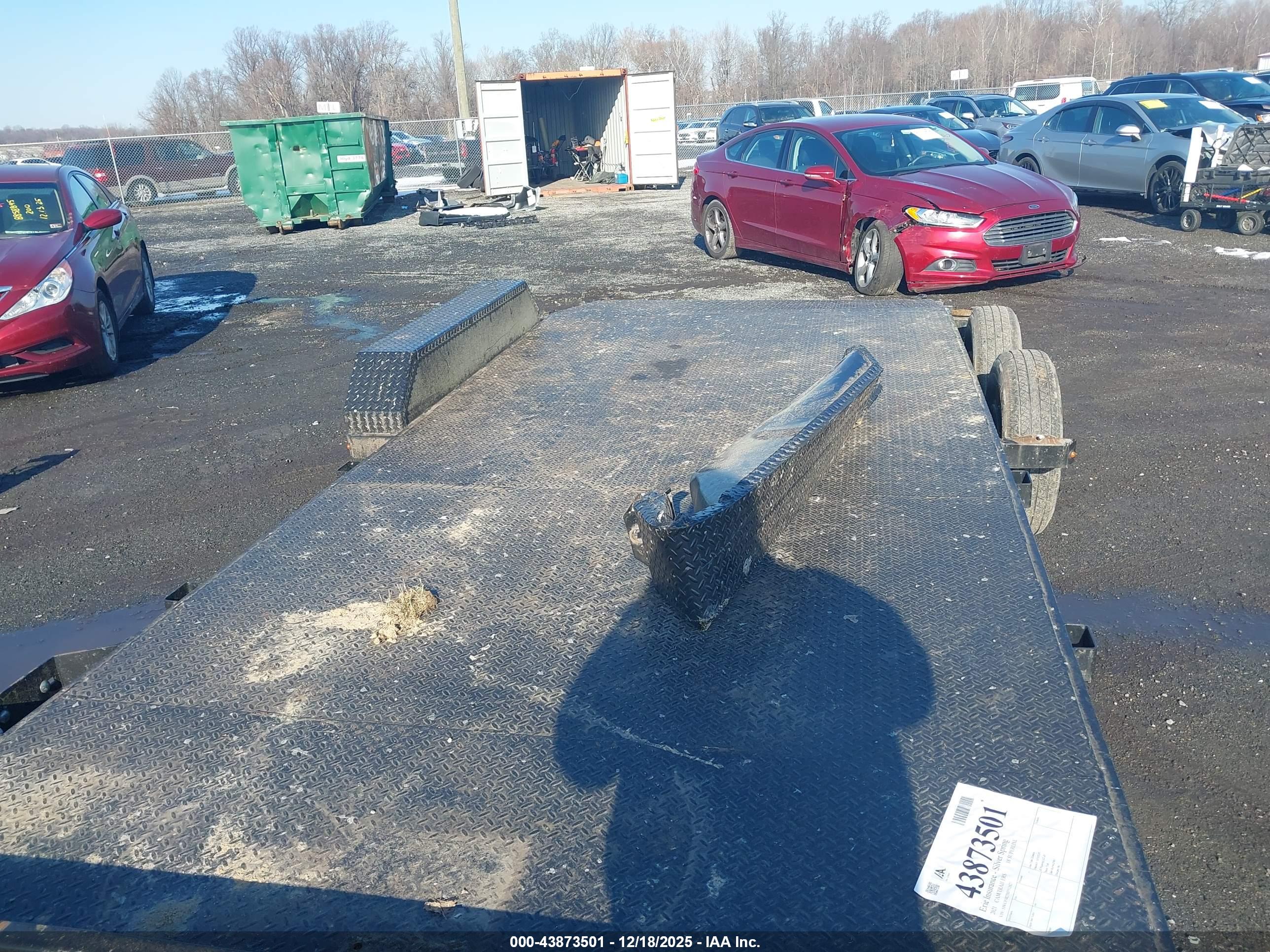 CAM TRAILERS image 8