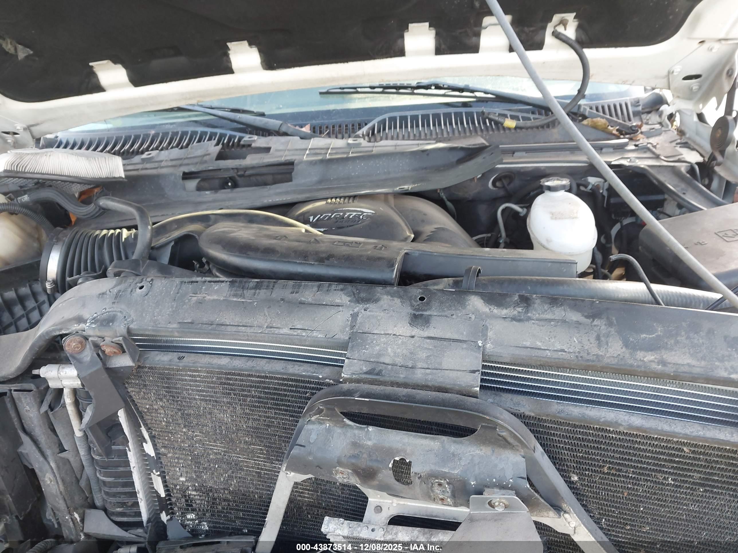 CADILLAC ESCALADE image 10