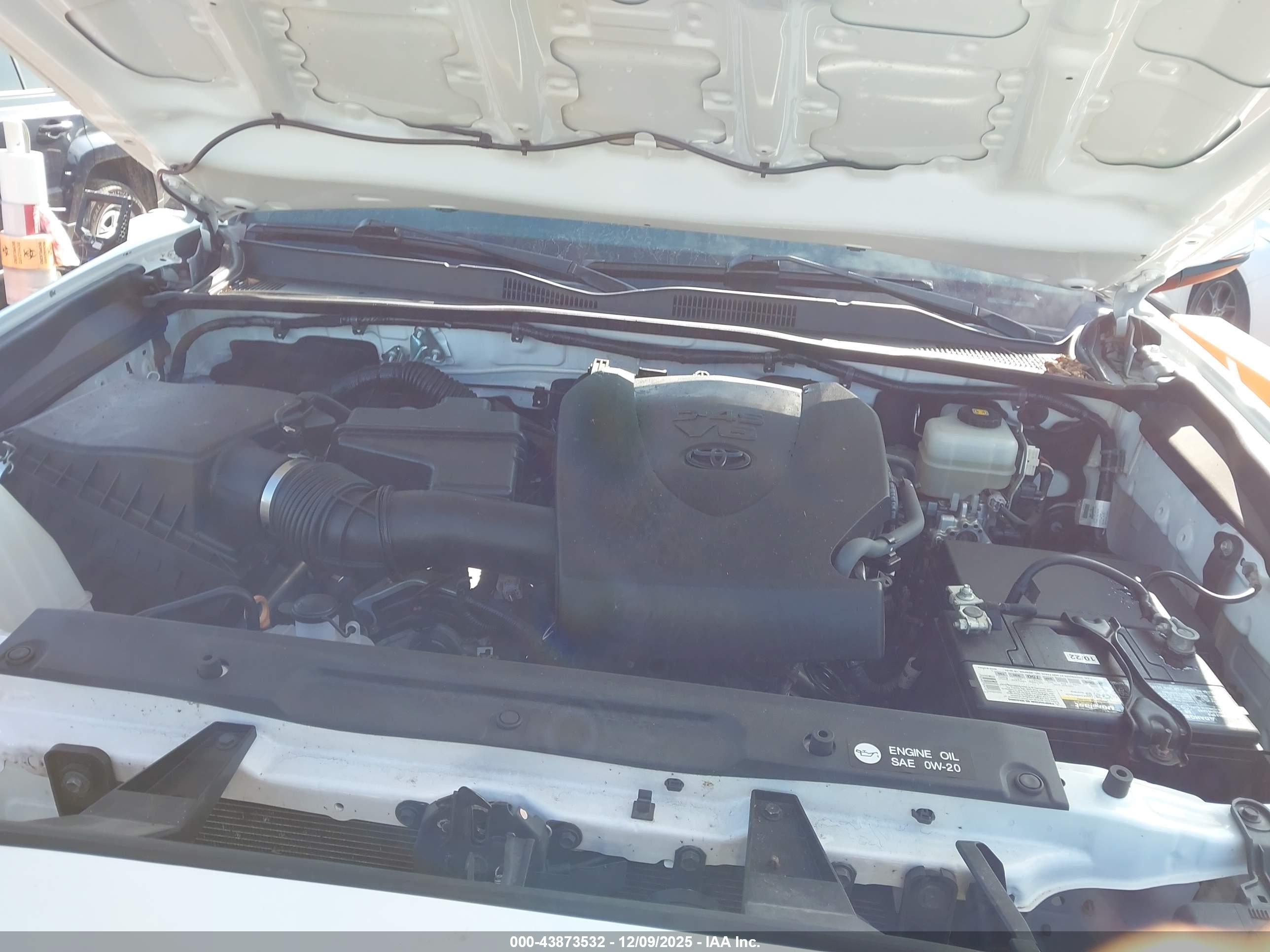 TOYOTA TACOMA image 10