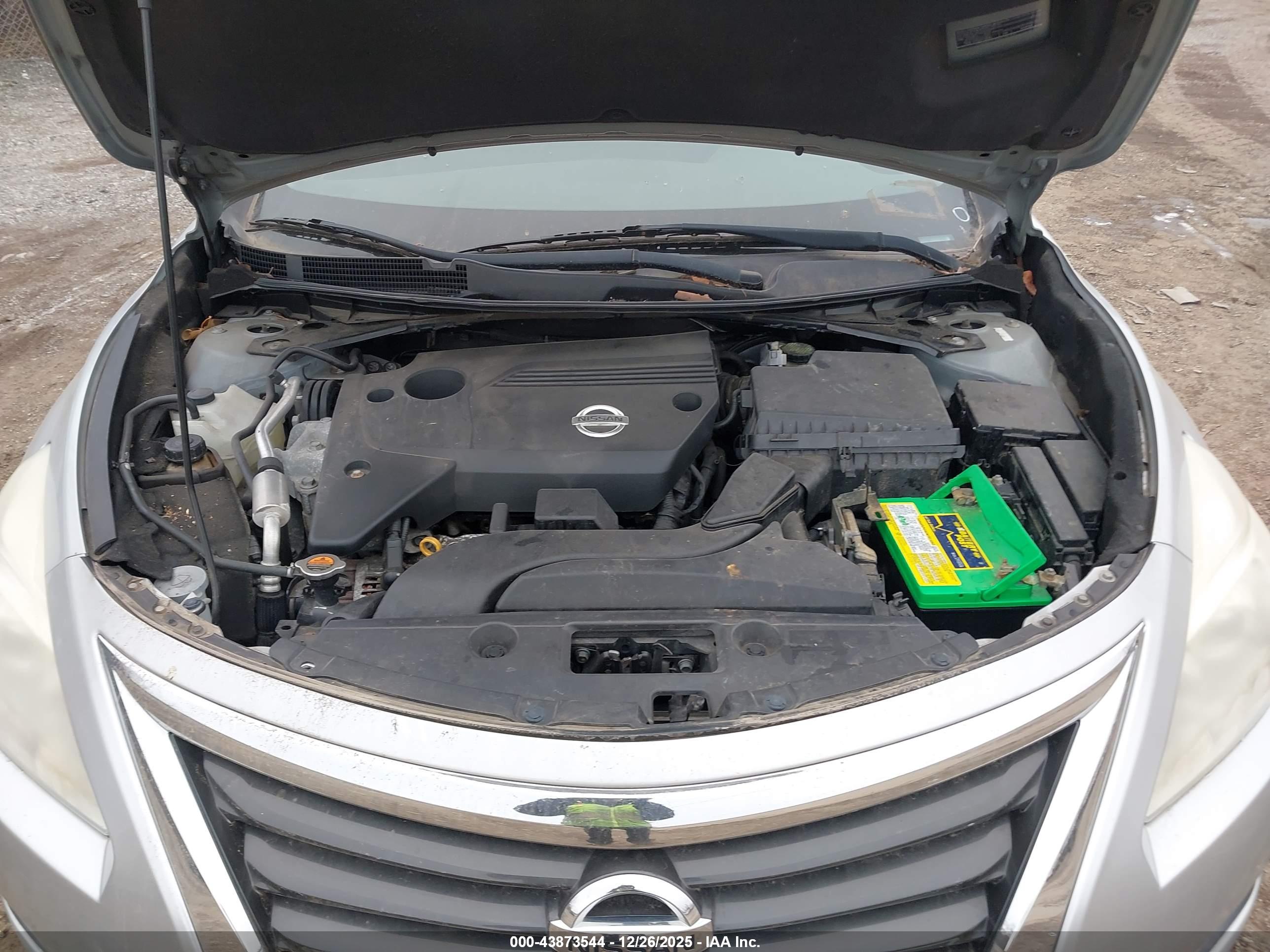 NISSAN ALTIMA image 10