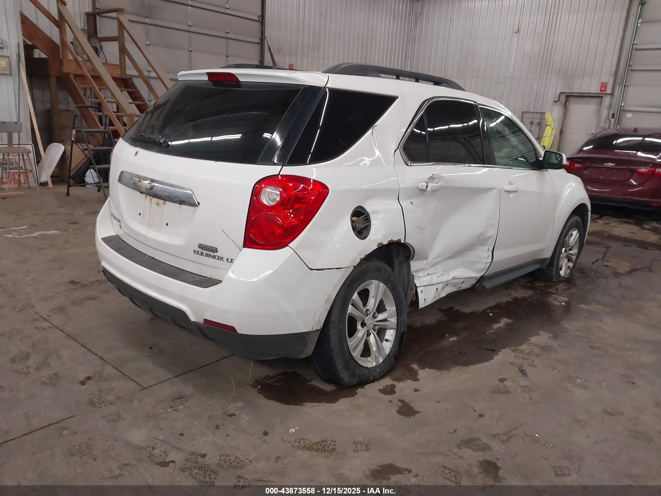 CHEVROLET EQUINOX image 4