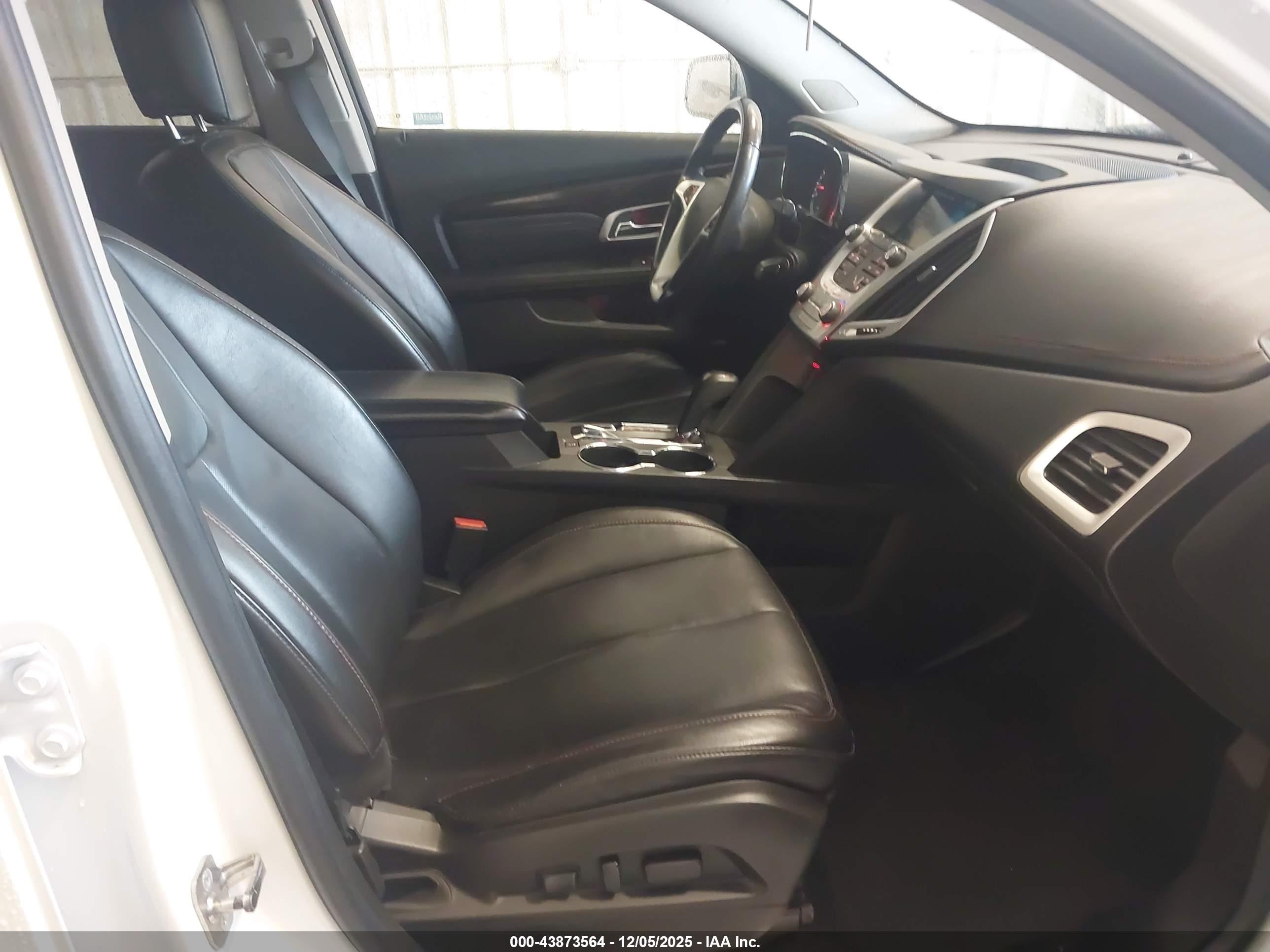 GMC TERRAIN image 5