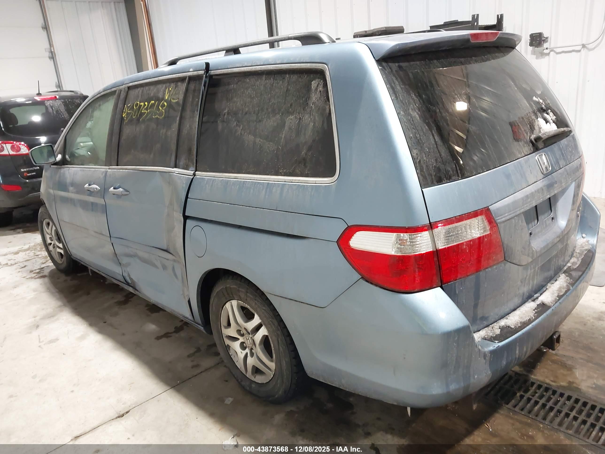HONDA ODYSSEY image 3