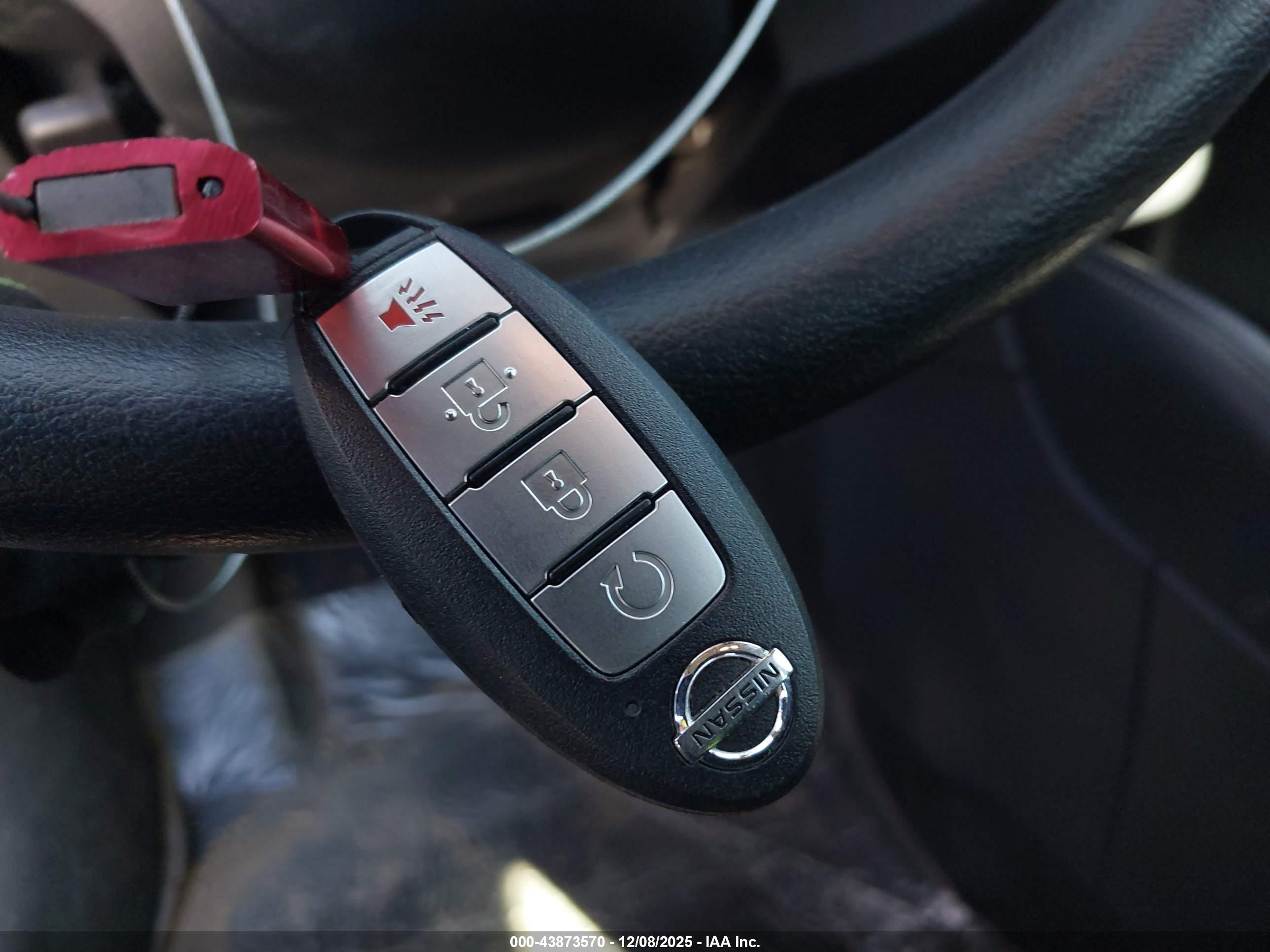 NISSAN KICKS image 11