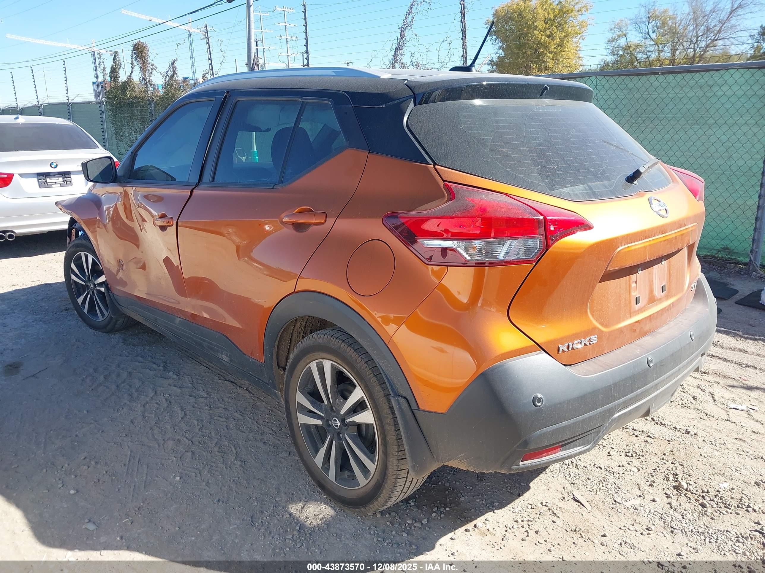 NISSAN KICKS image 3