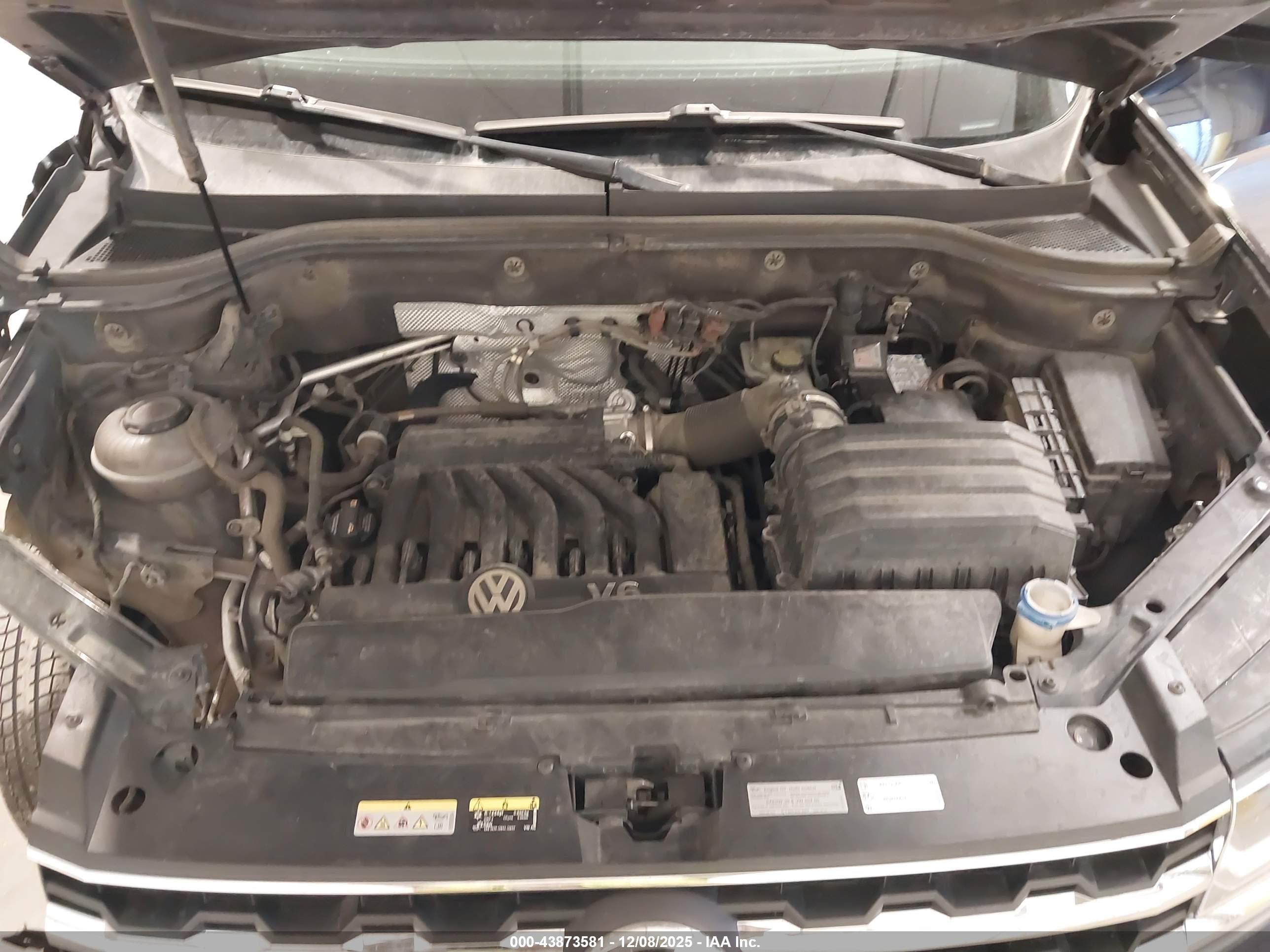 VOLKSWAGEN ATLAS image 10