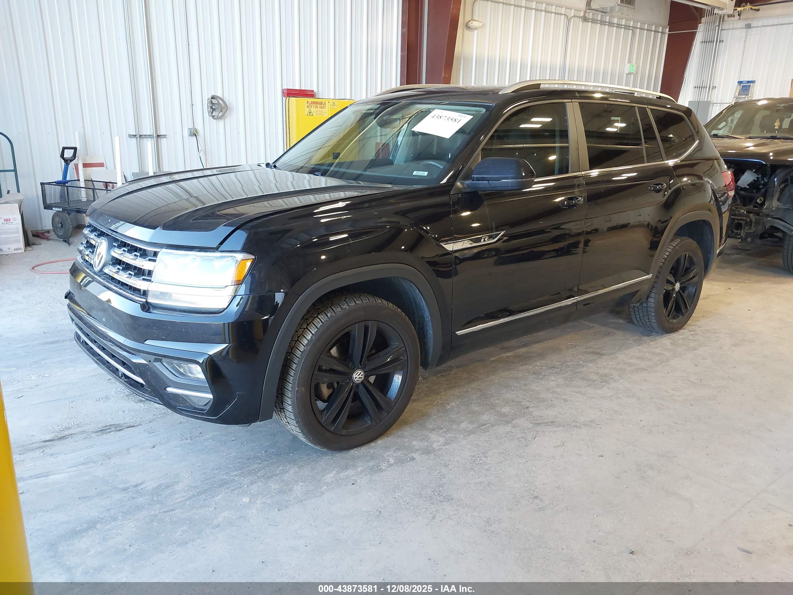 VOLKSWAGEN ATLAS image 2