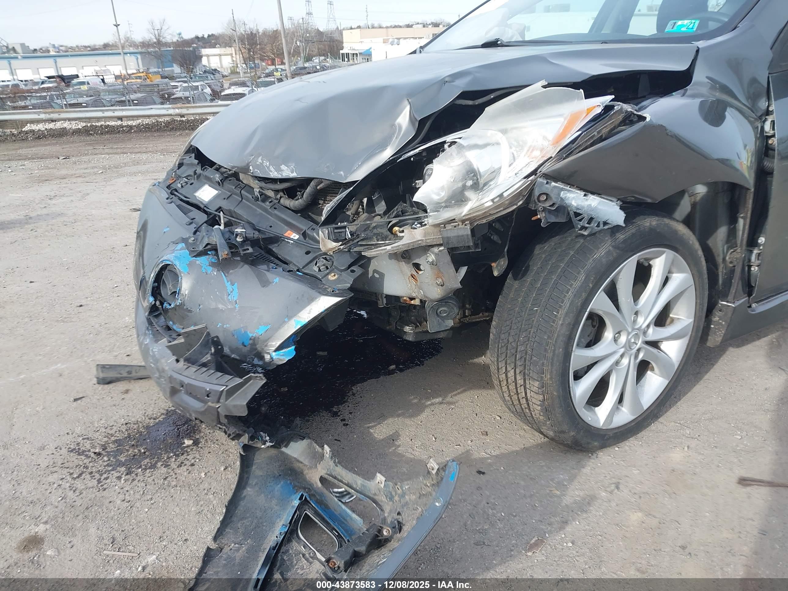 MAZDA MAZDA3 image 6