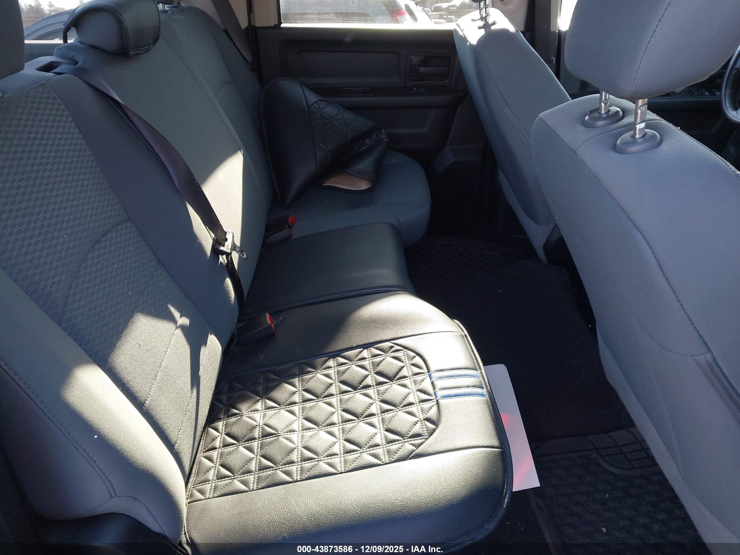 RAM 1500 image 8