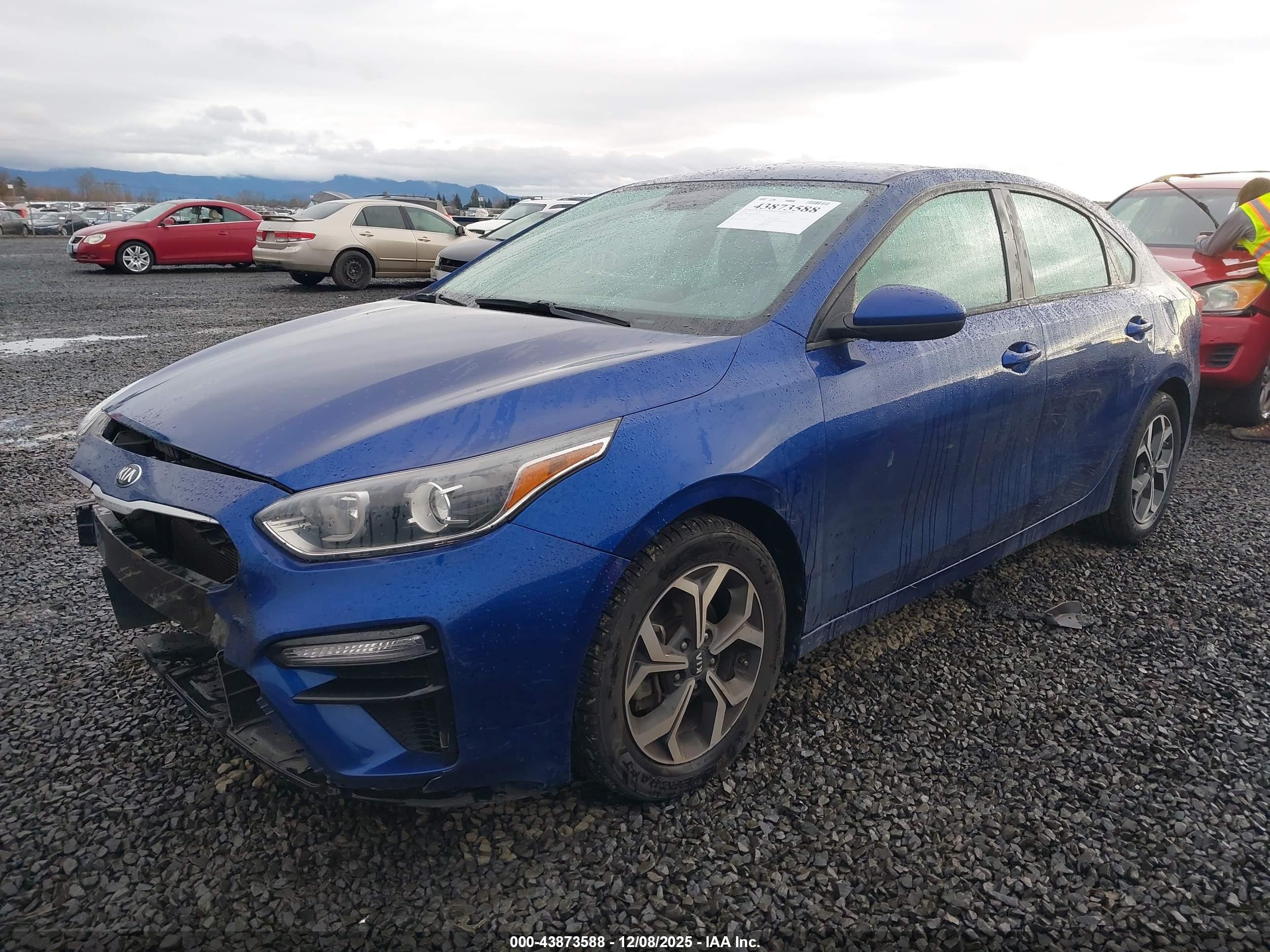 KIA FORTE image 2
