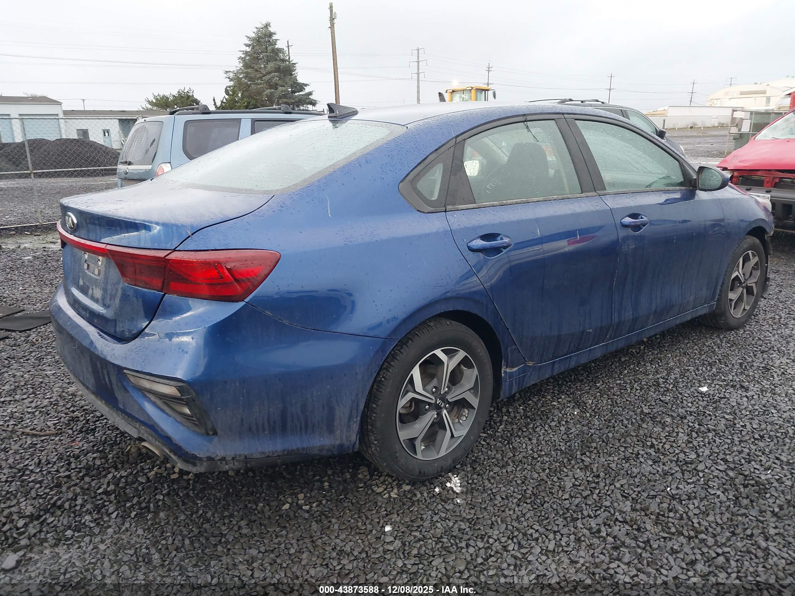 KIA FORTE image 4