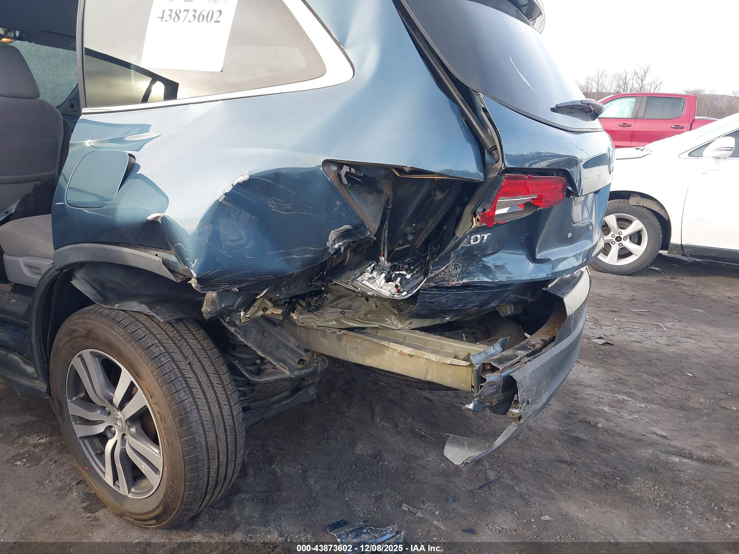 HONDA PILOT image 6