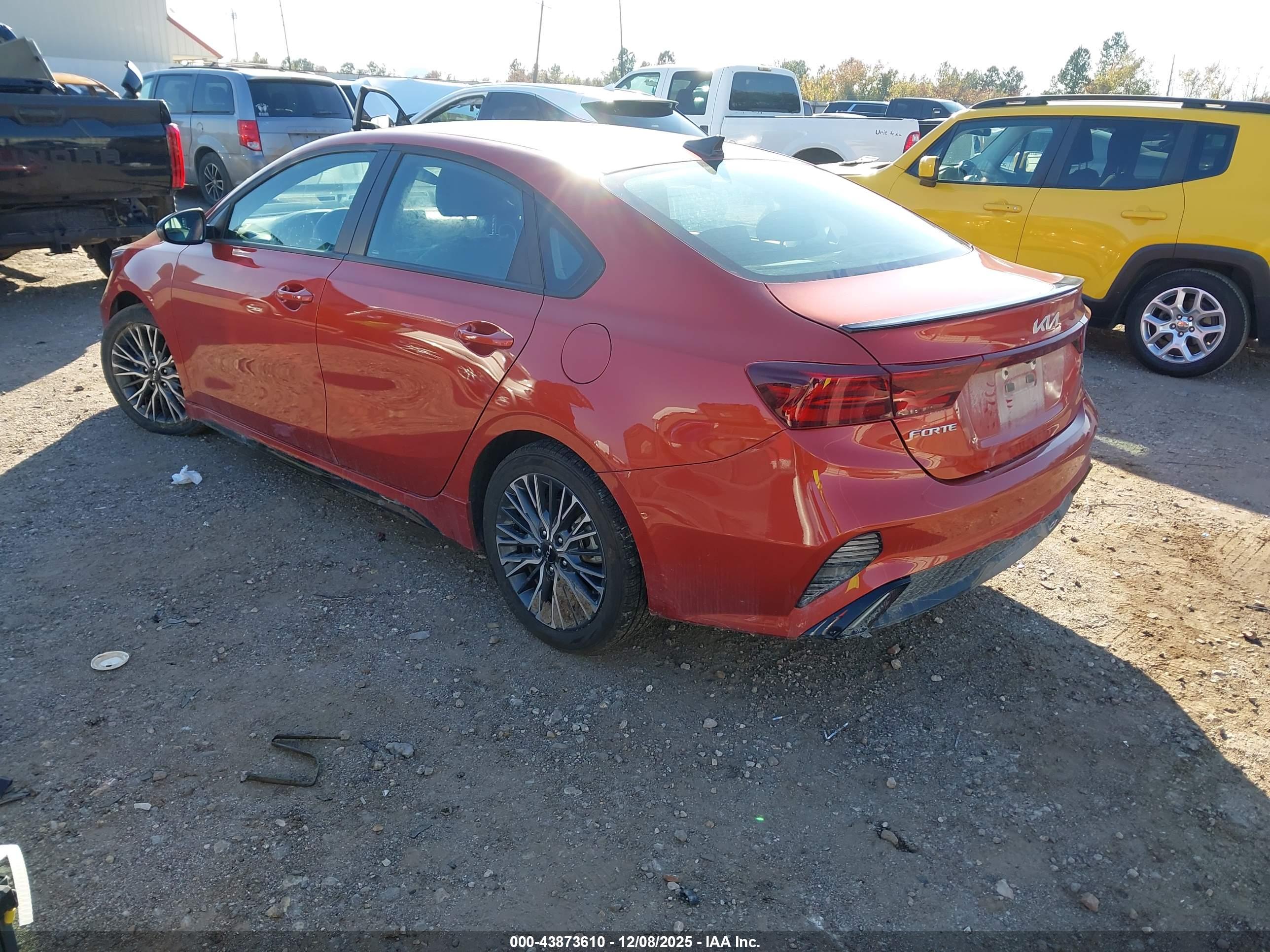 KIA FORTE image 3