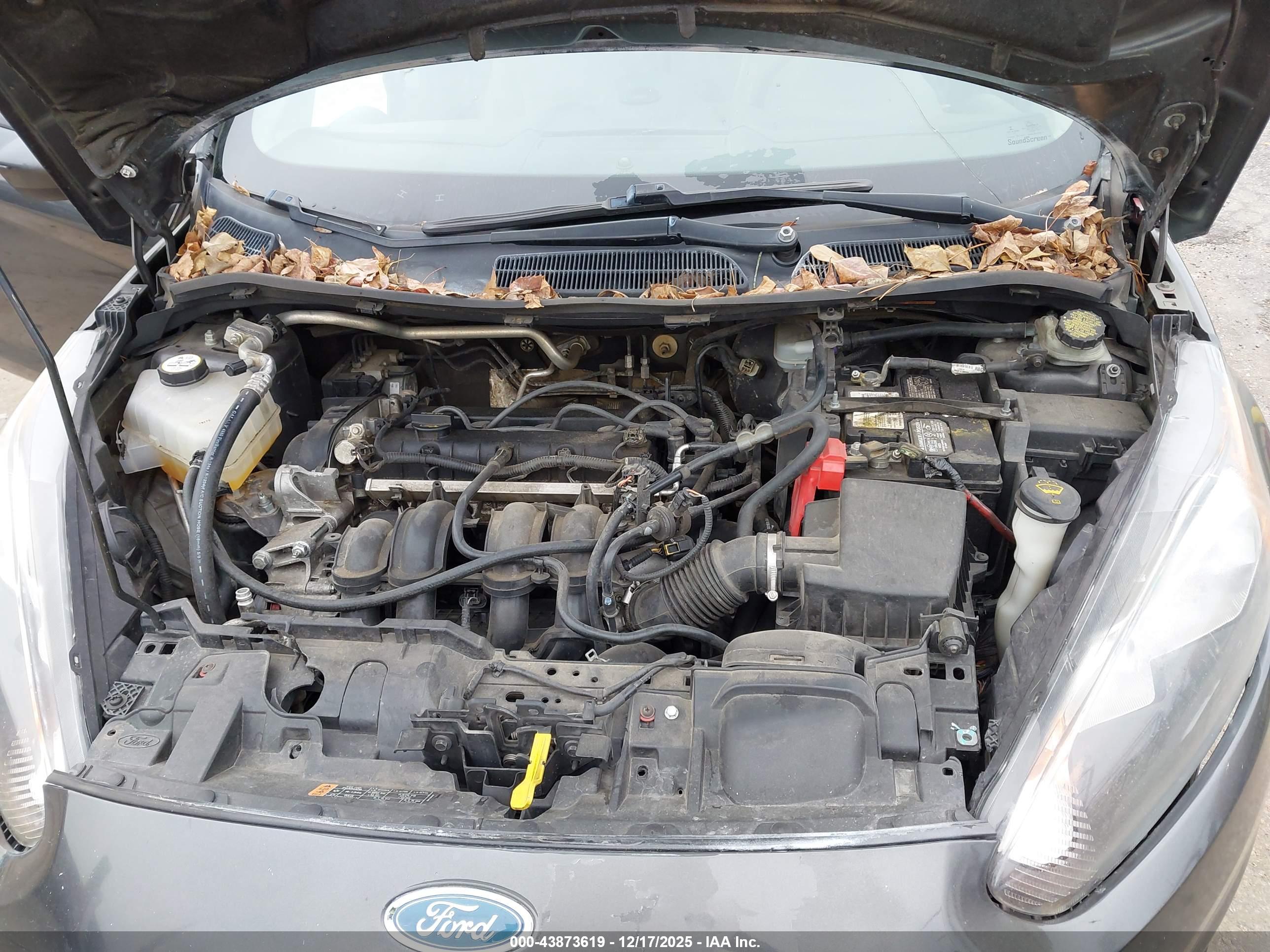 FORD FIESTA image 10