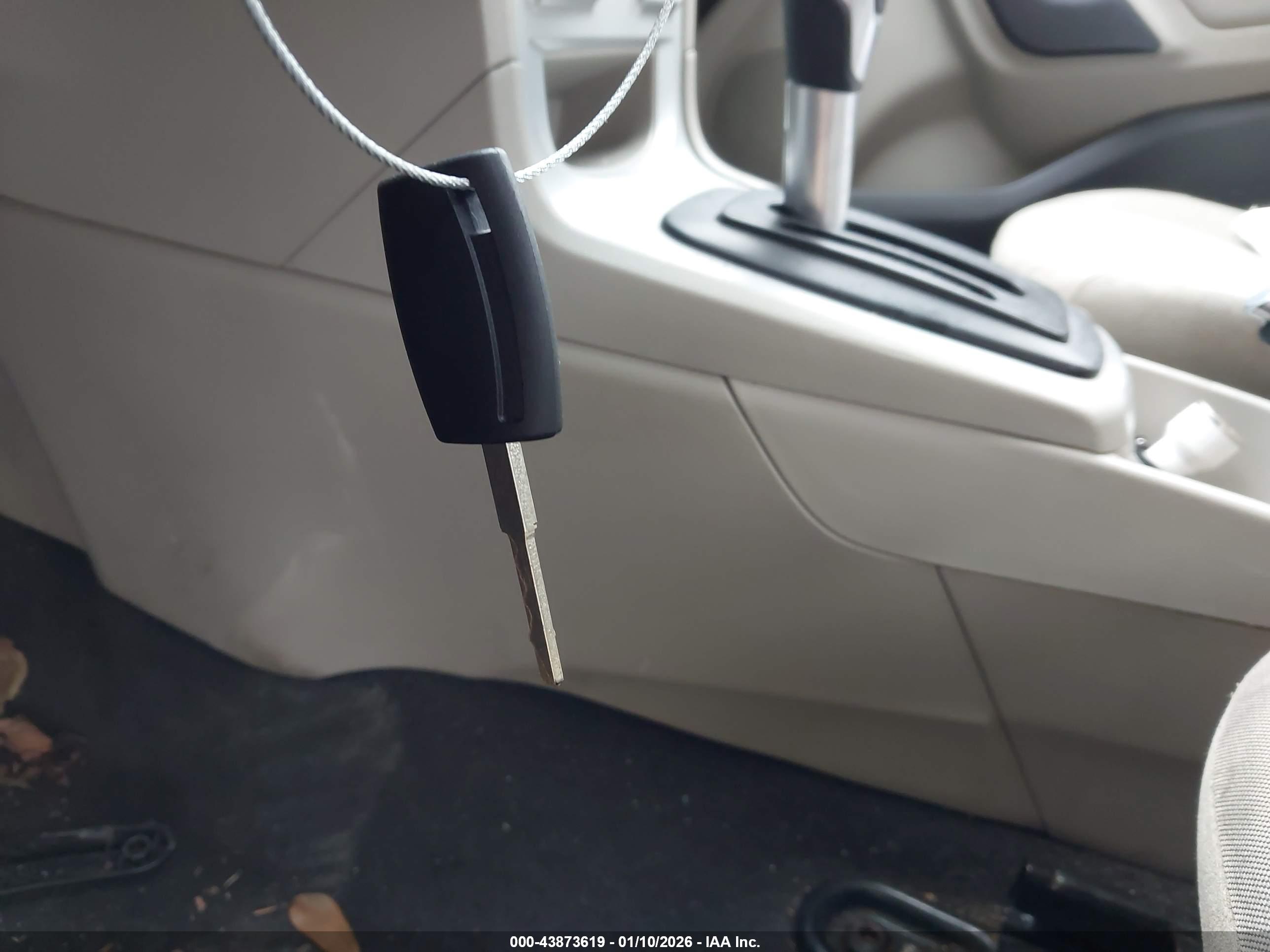 FORD FIESTA image 11