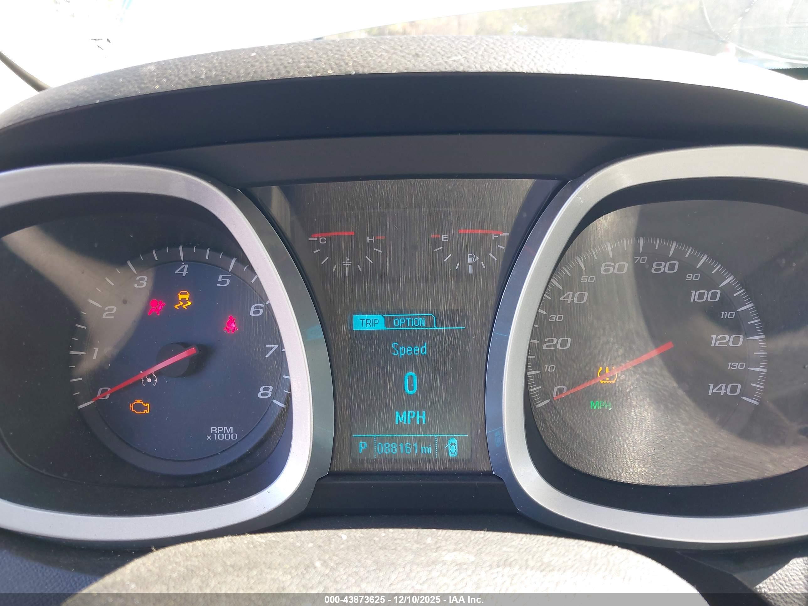 CHEVROLET EQUINOX image 7