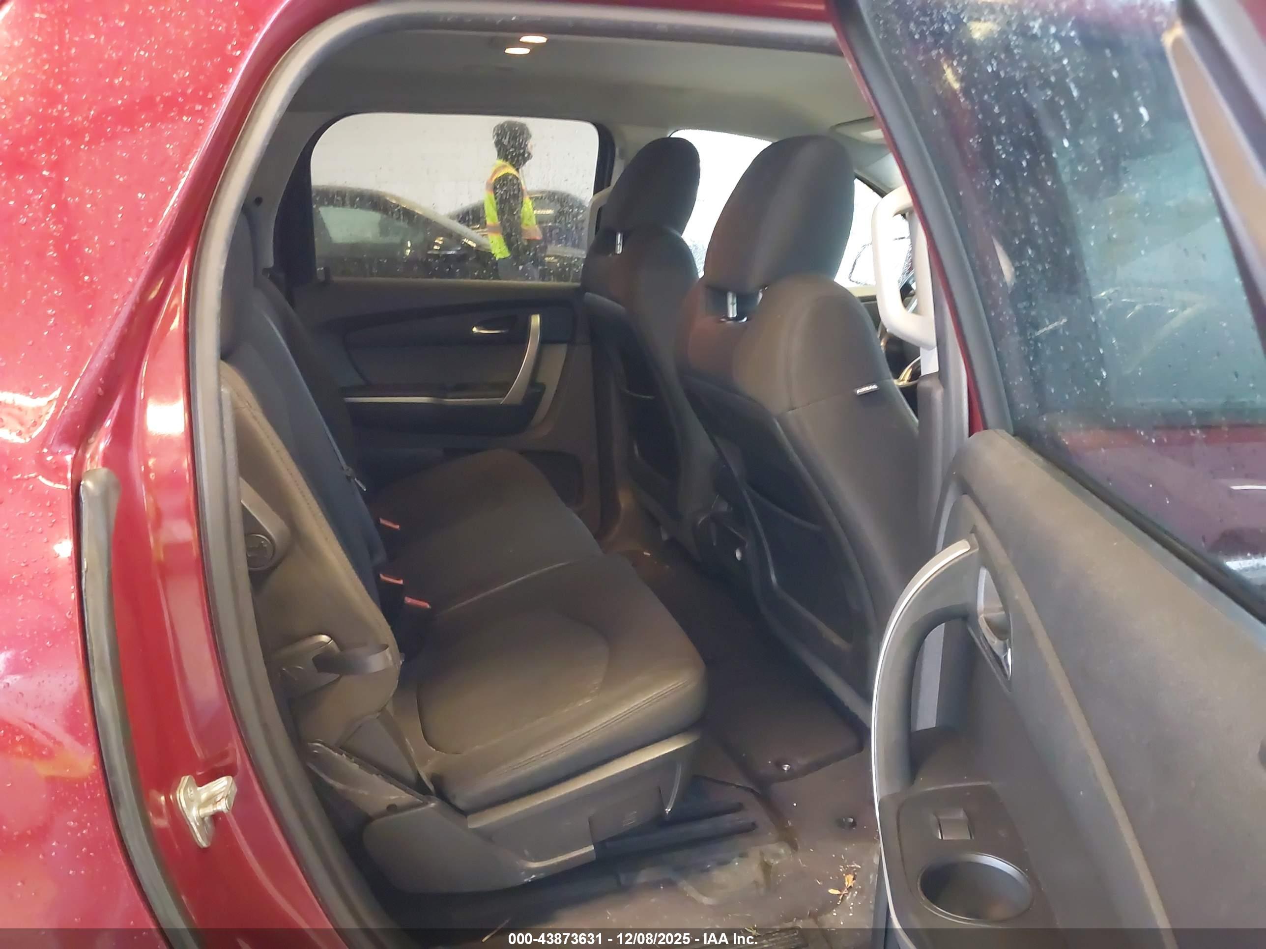 GMC ACADIA image 8