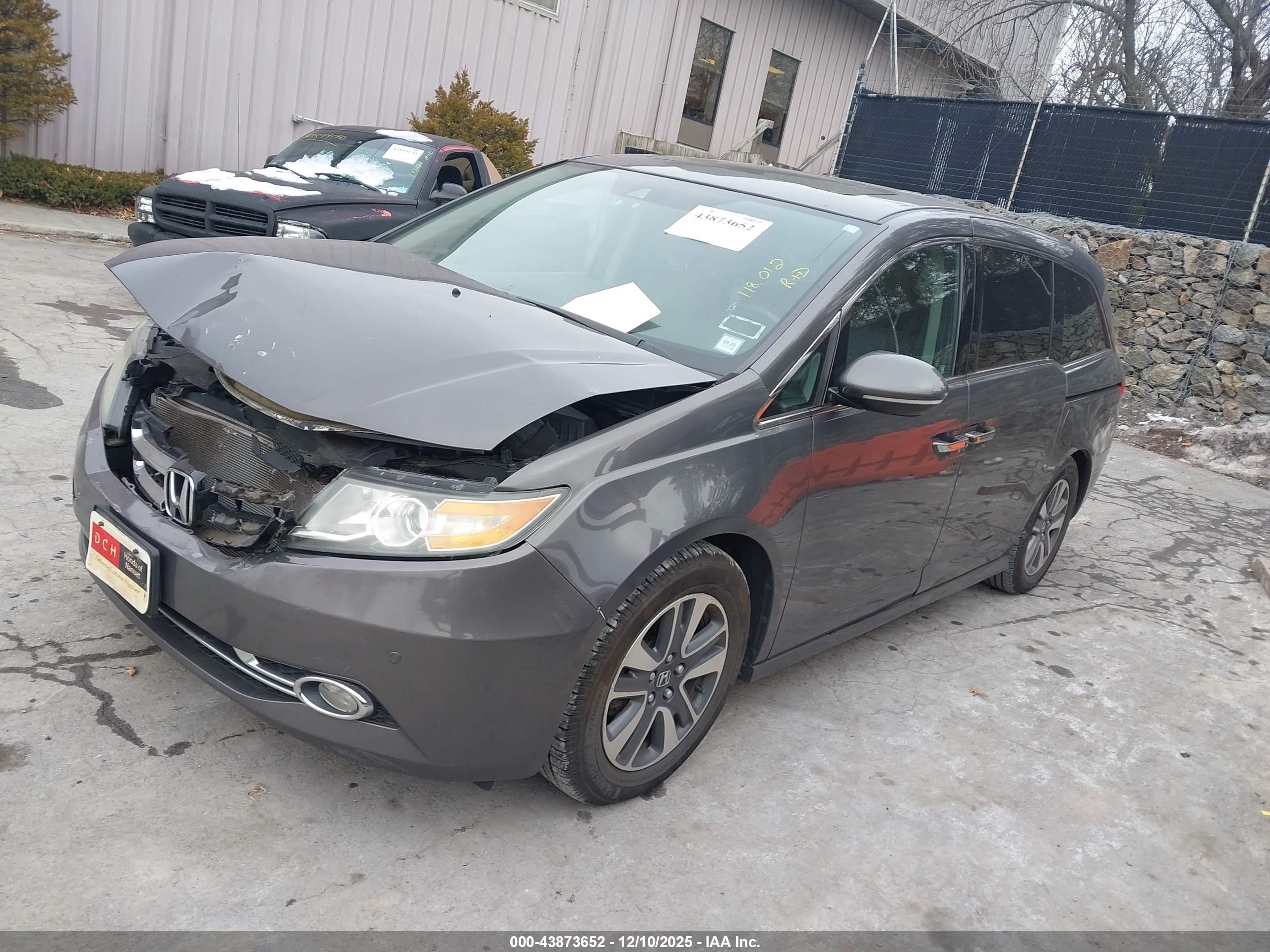 HONDA ODYSSEY image 2