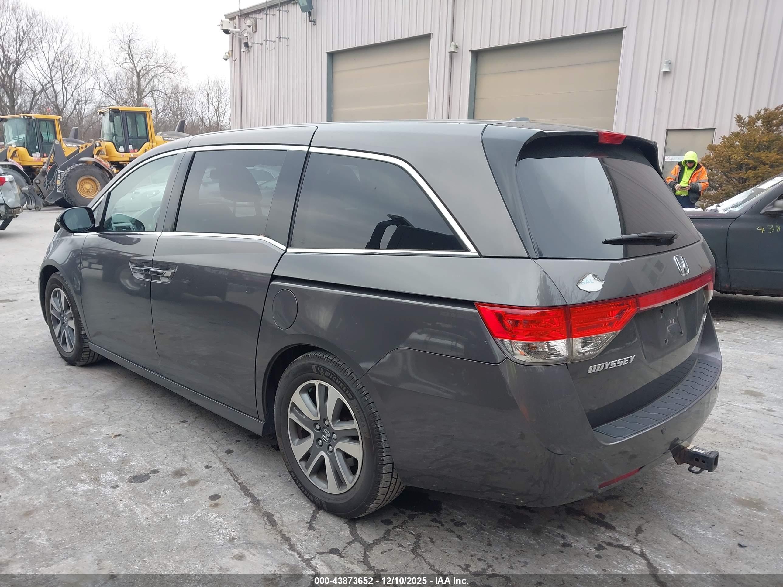 HONDA ODYSSEY image 3