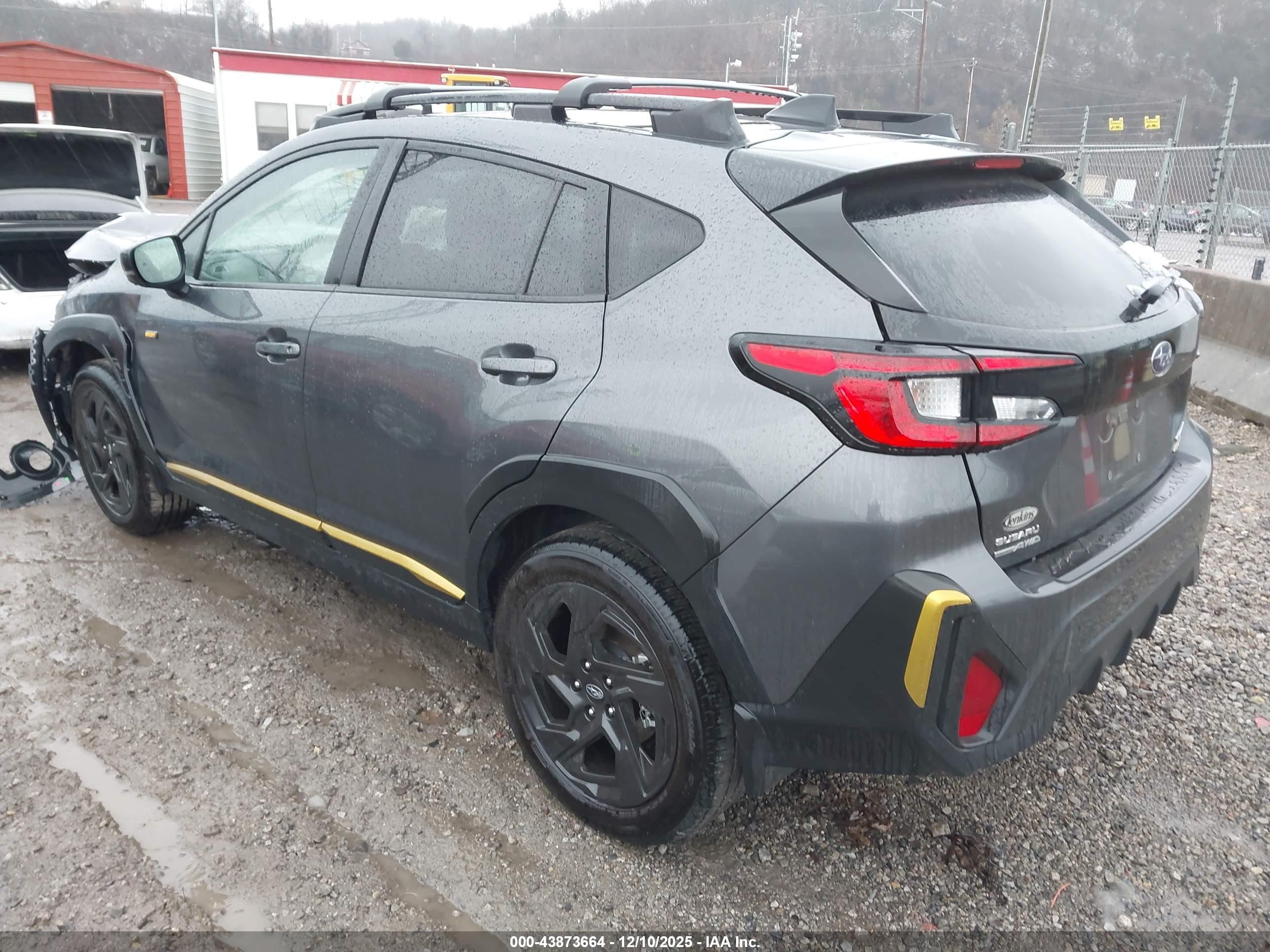 SUBARU CROSSTREK image 3