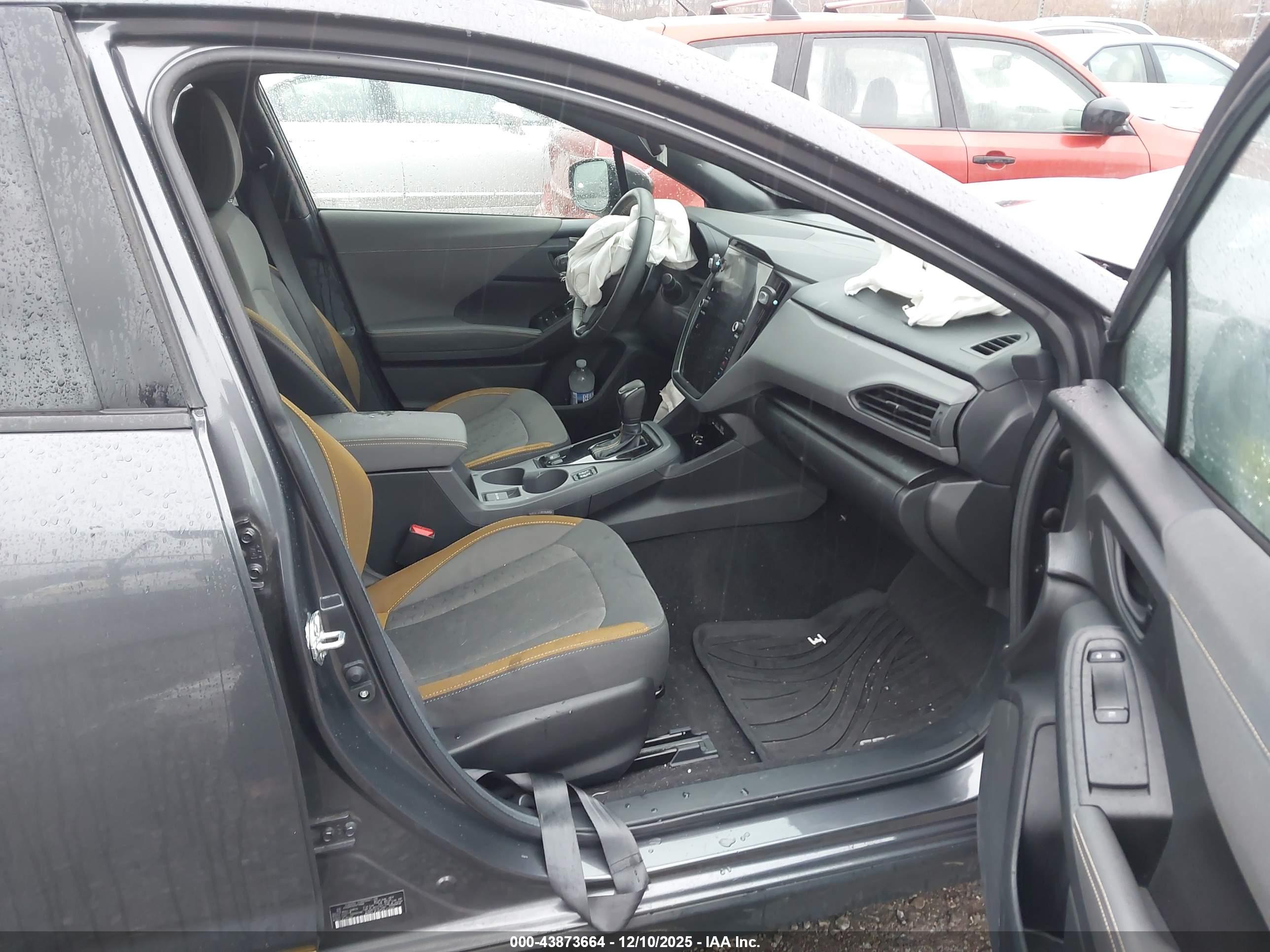 SUBARU CROSSTREK image 5