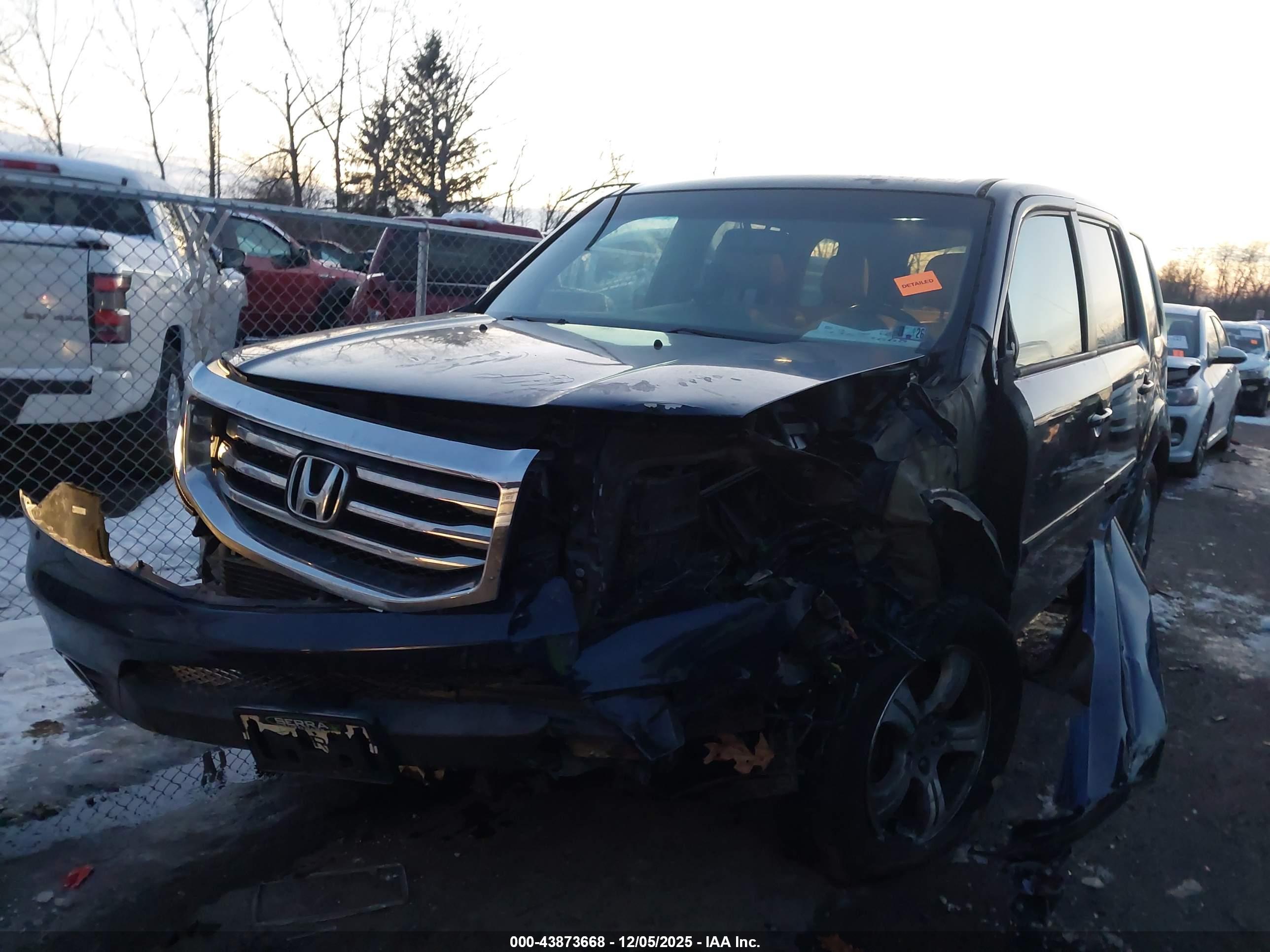 HONDA PILOT image 2