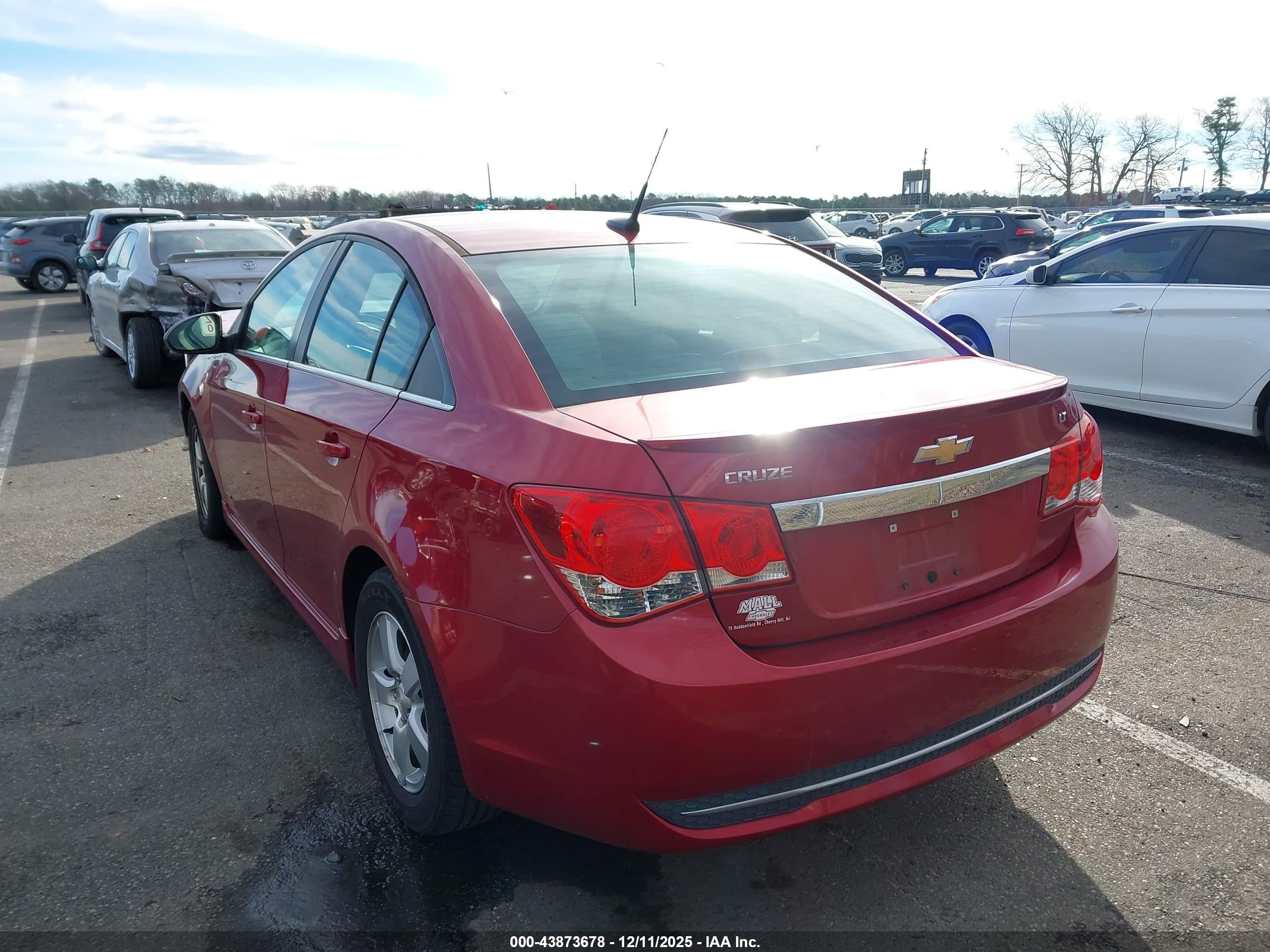CHEVROLET CRUZE image 3