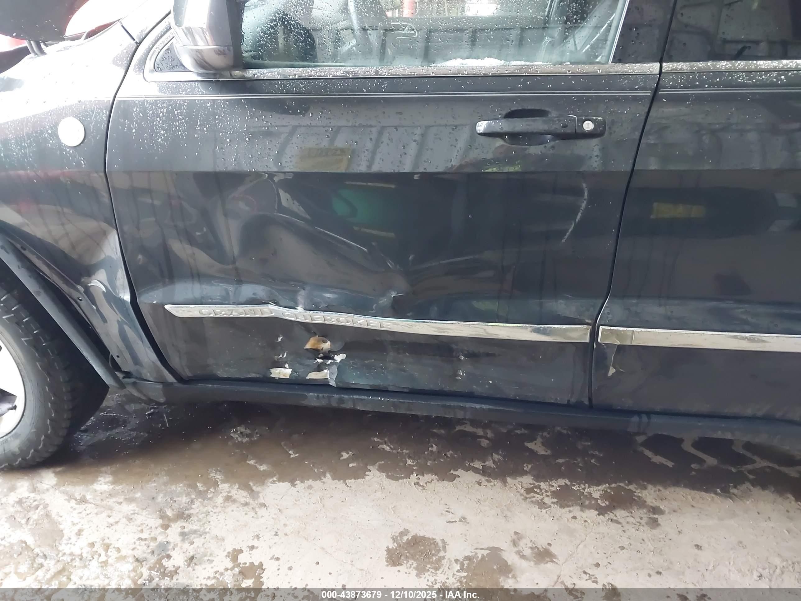 JEEP GRAND image 6