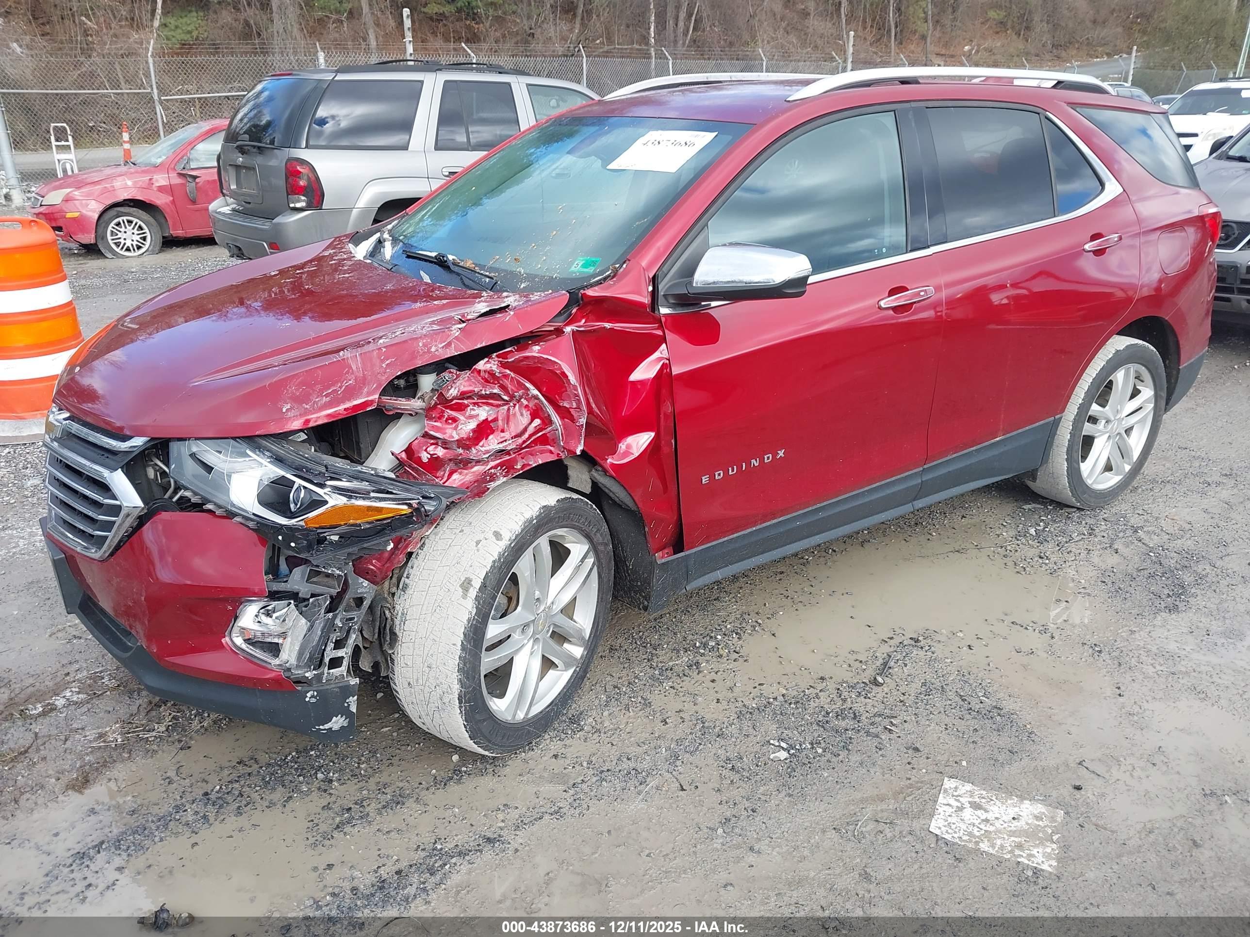 CHEVROLET EQUINOX image 2